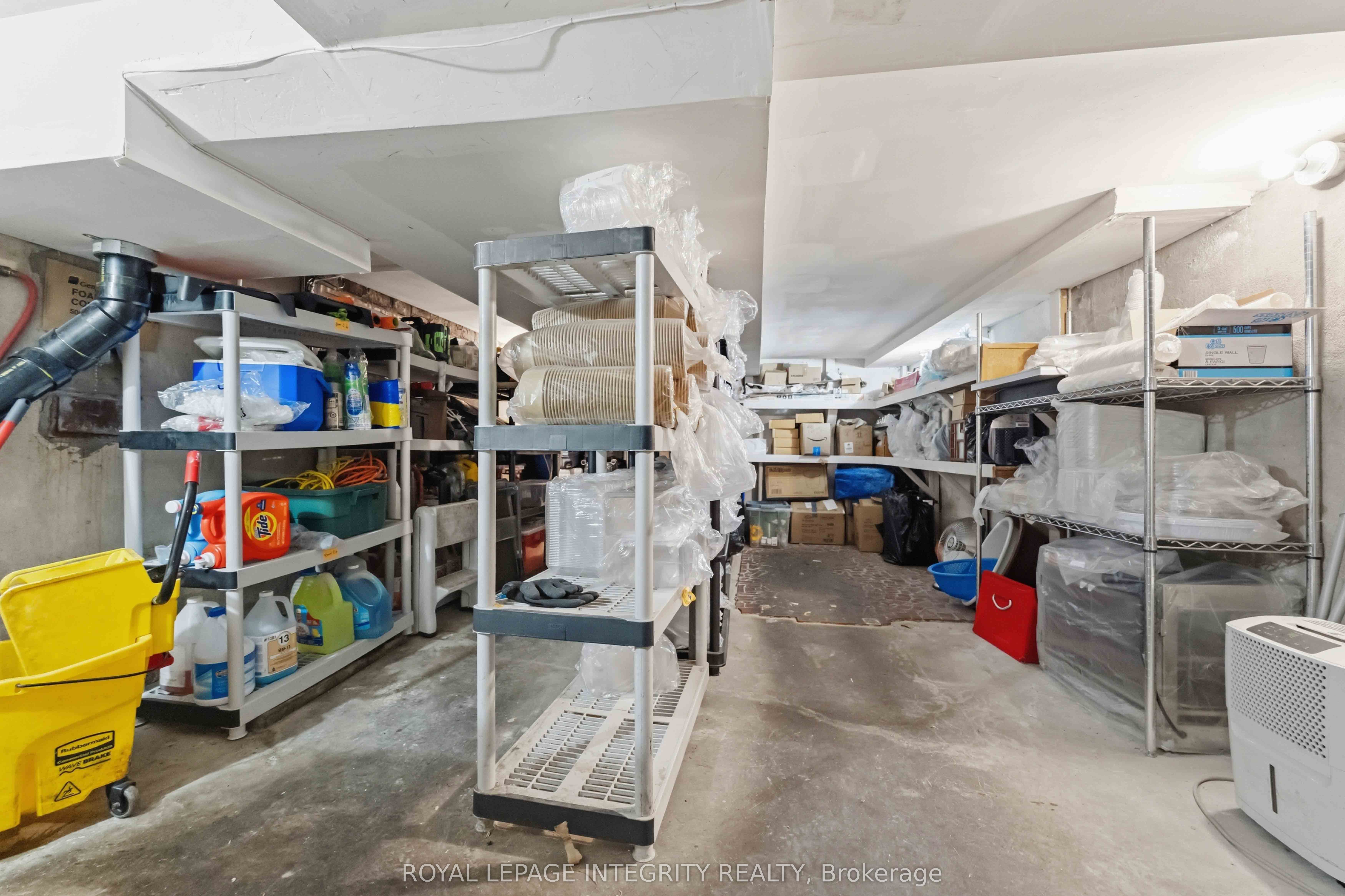 266 Preston Street N Property Photo 13