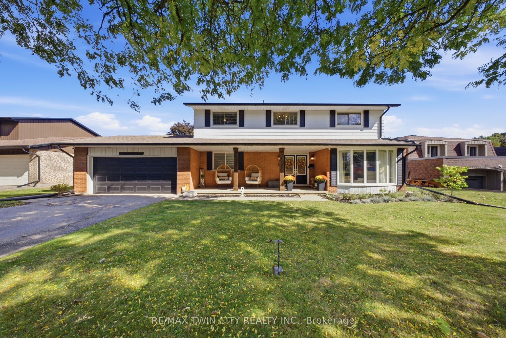25 Cedarland Drive Property Photo 2