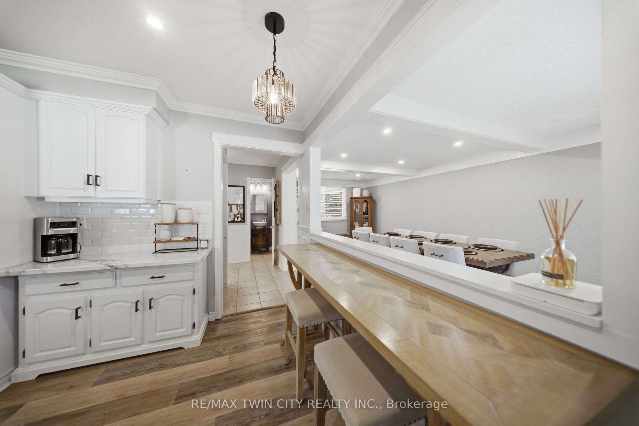 25 Cedarland Drive Property Photo 12