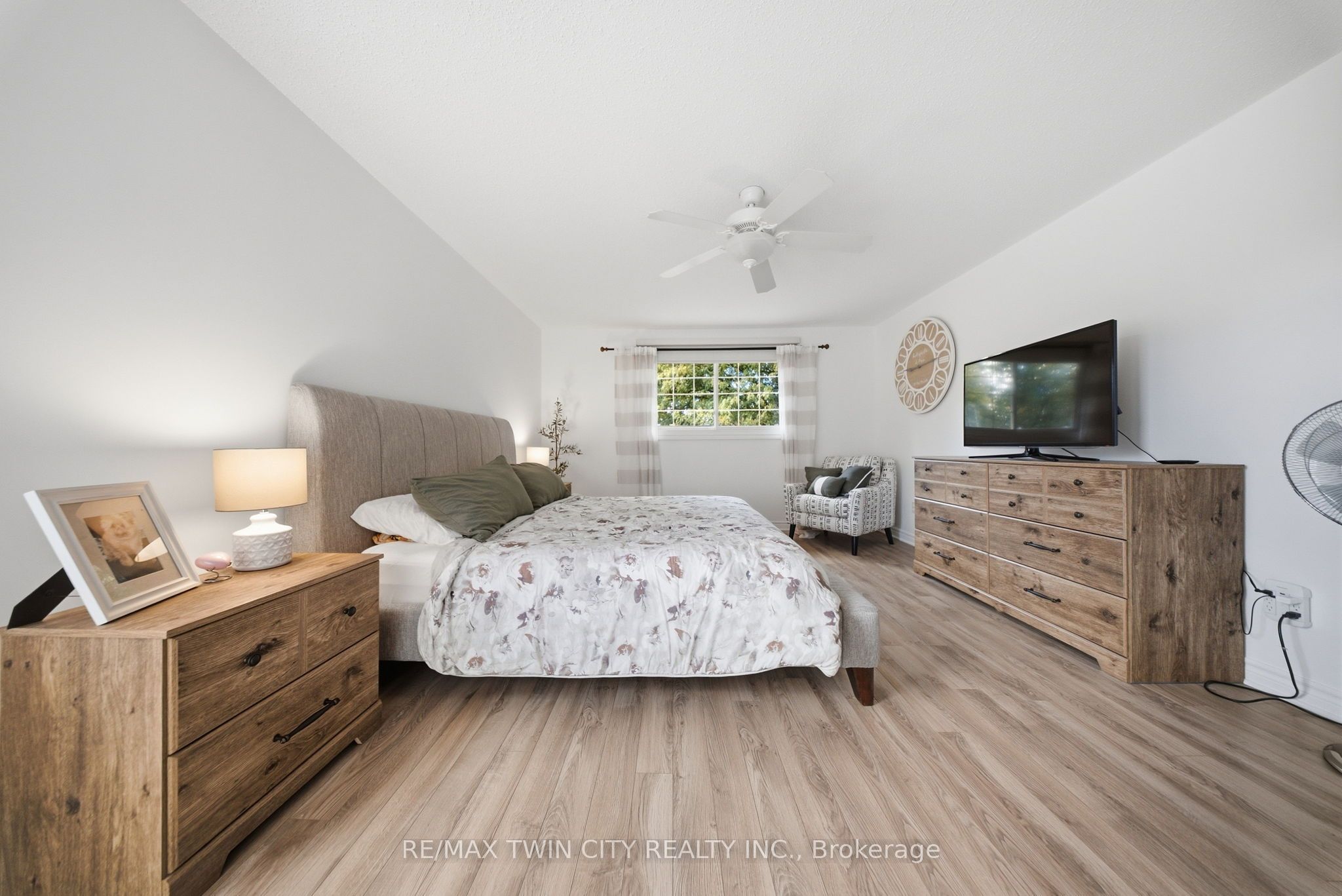 25 Cedarland Drive Property Photo 21