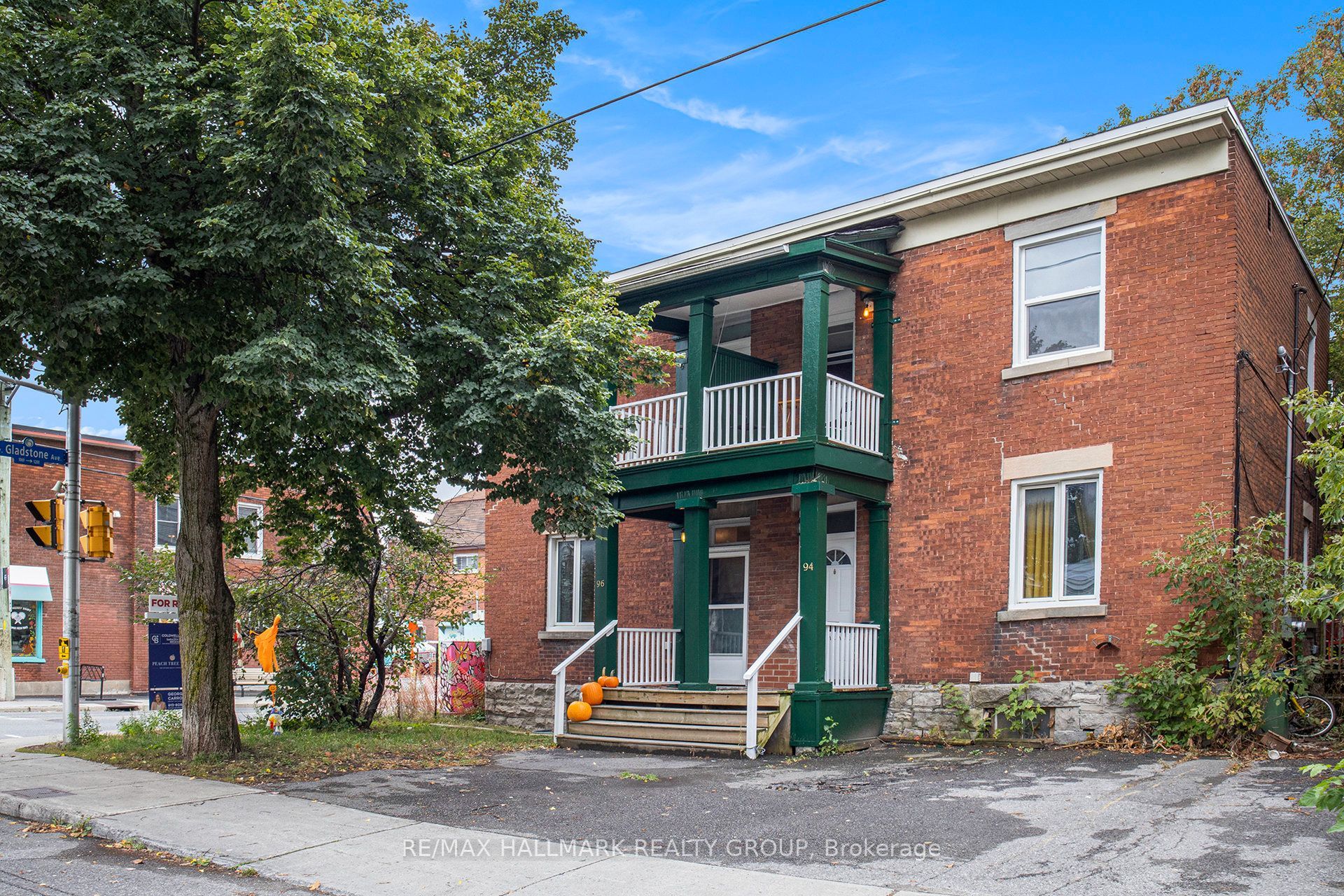 94 Fairmont Avenue 3 Property Photo 1