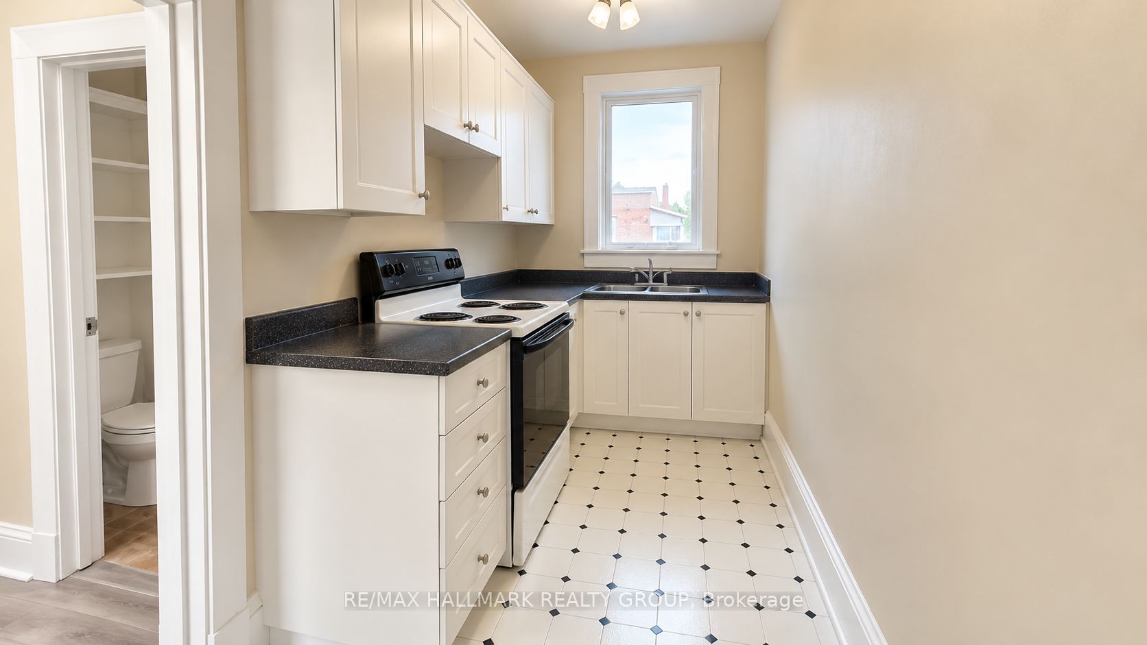 94 Fairmont Avenue 3 Property Photo 5