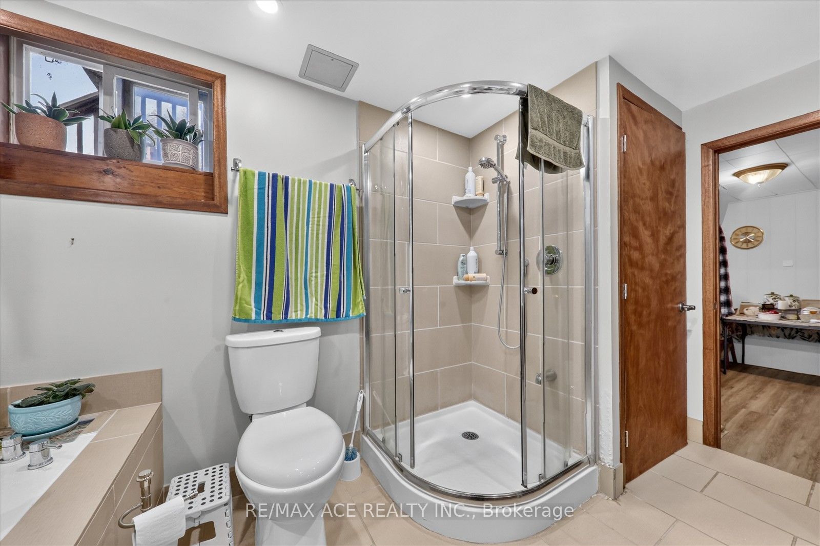 18 Heneage Street Property Photo 34