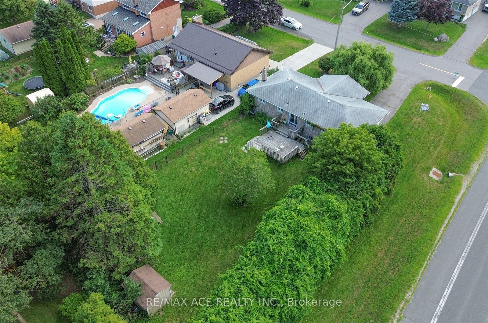 18 Heneage Street Property Photo 41