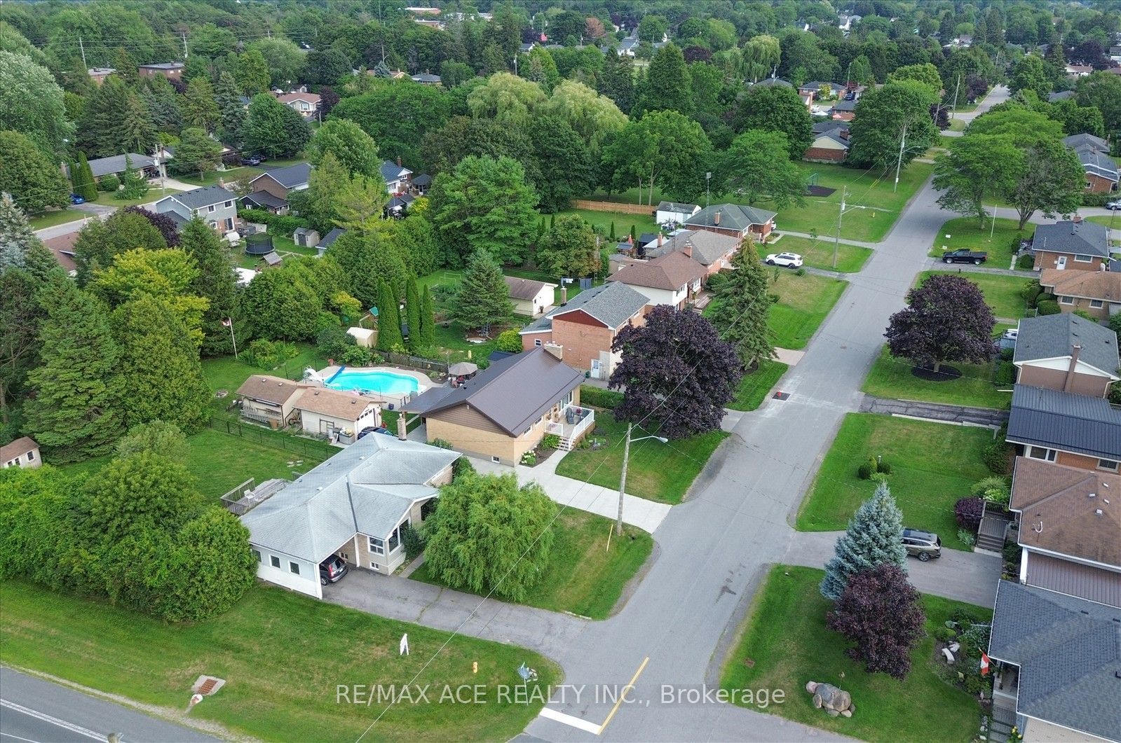 18 Heneage Street Property Photo 45