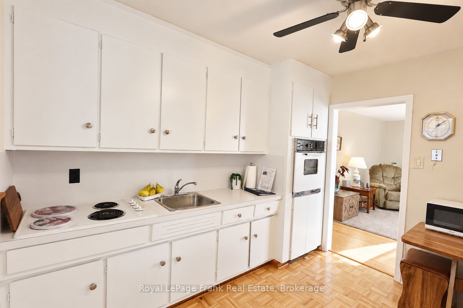 230 Euclid Avenue Property Photo 8