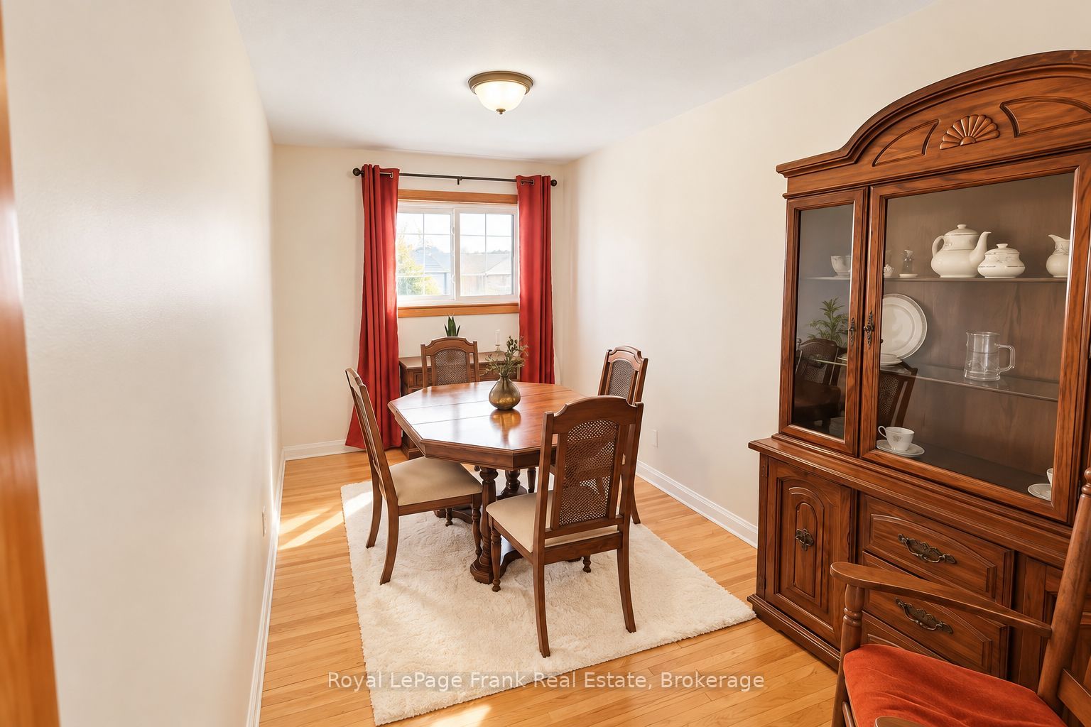 230 Euclid Avenue Property Photo 11