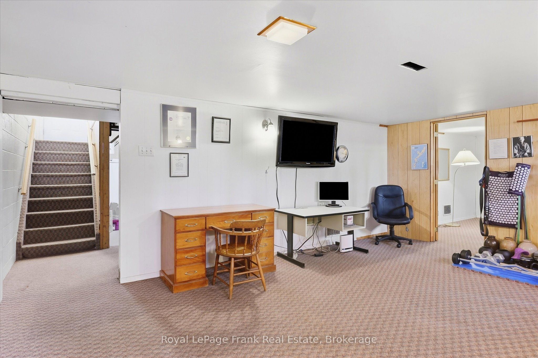 230 Euclid Avenue Property Photo 16