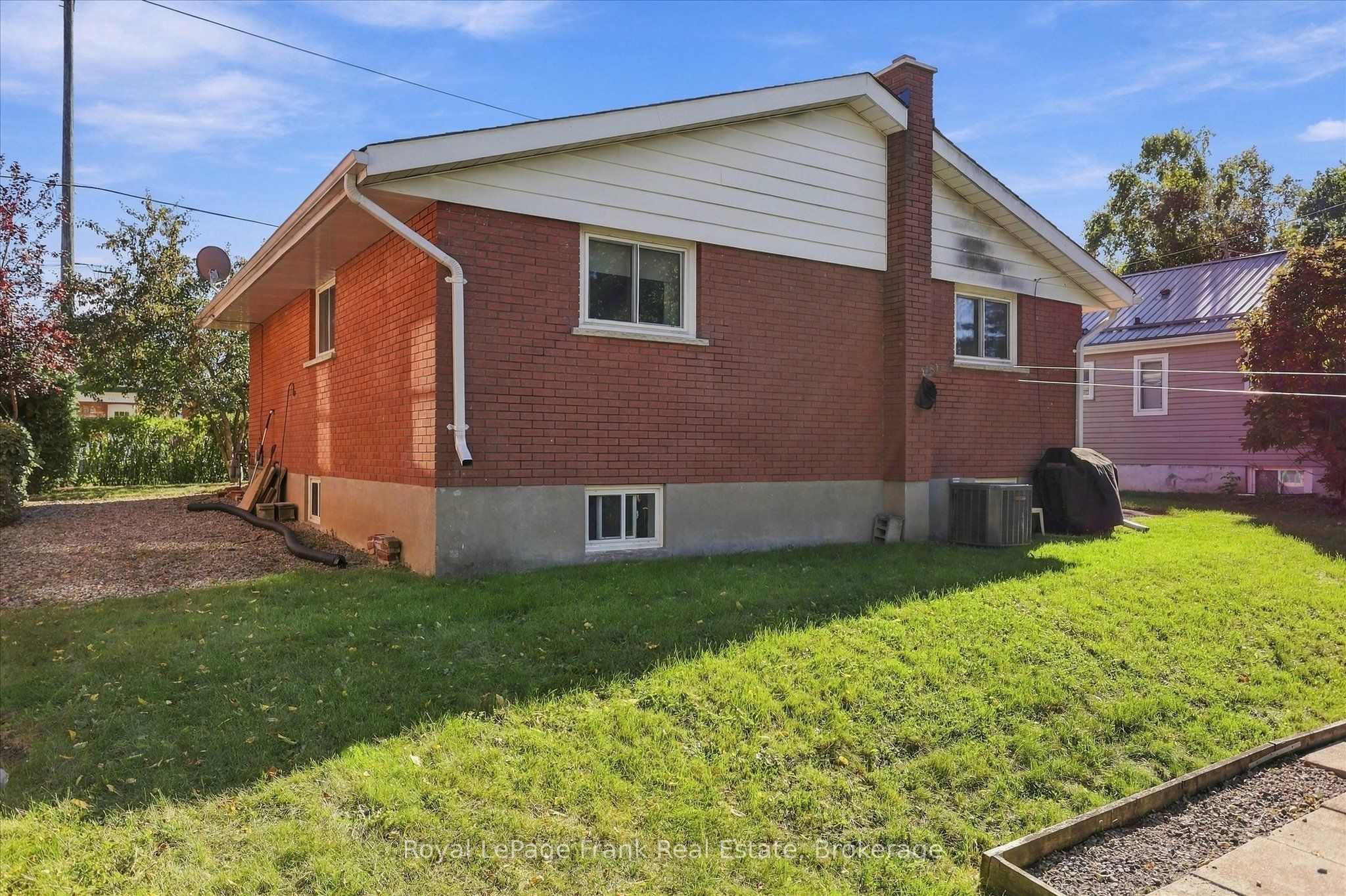 230 Euclid Avenue Property Photo 25
