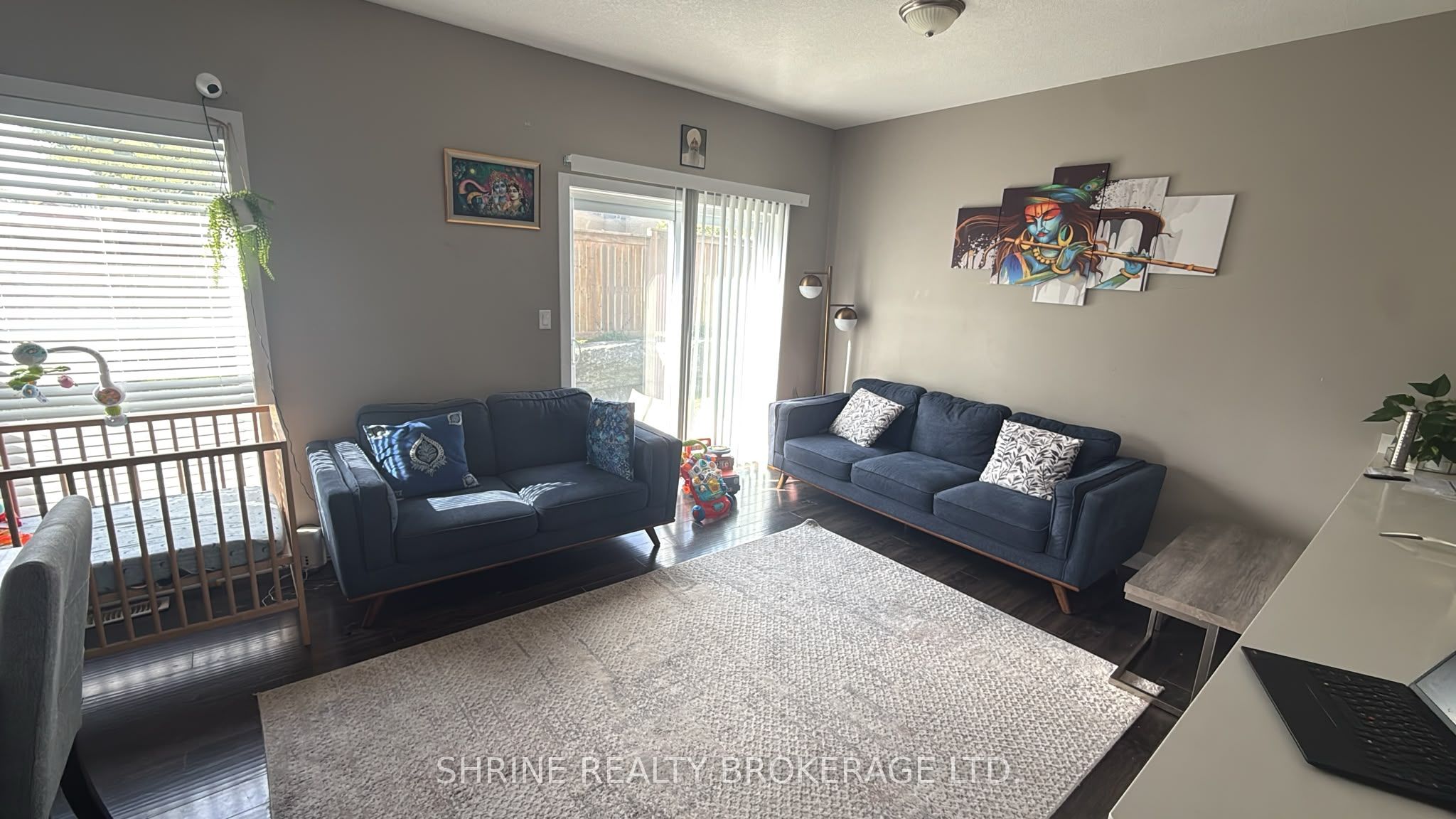 439 Athlone Avenue 6a Property Photo 3