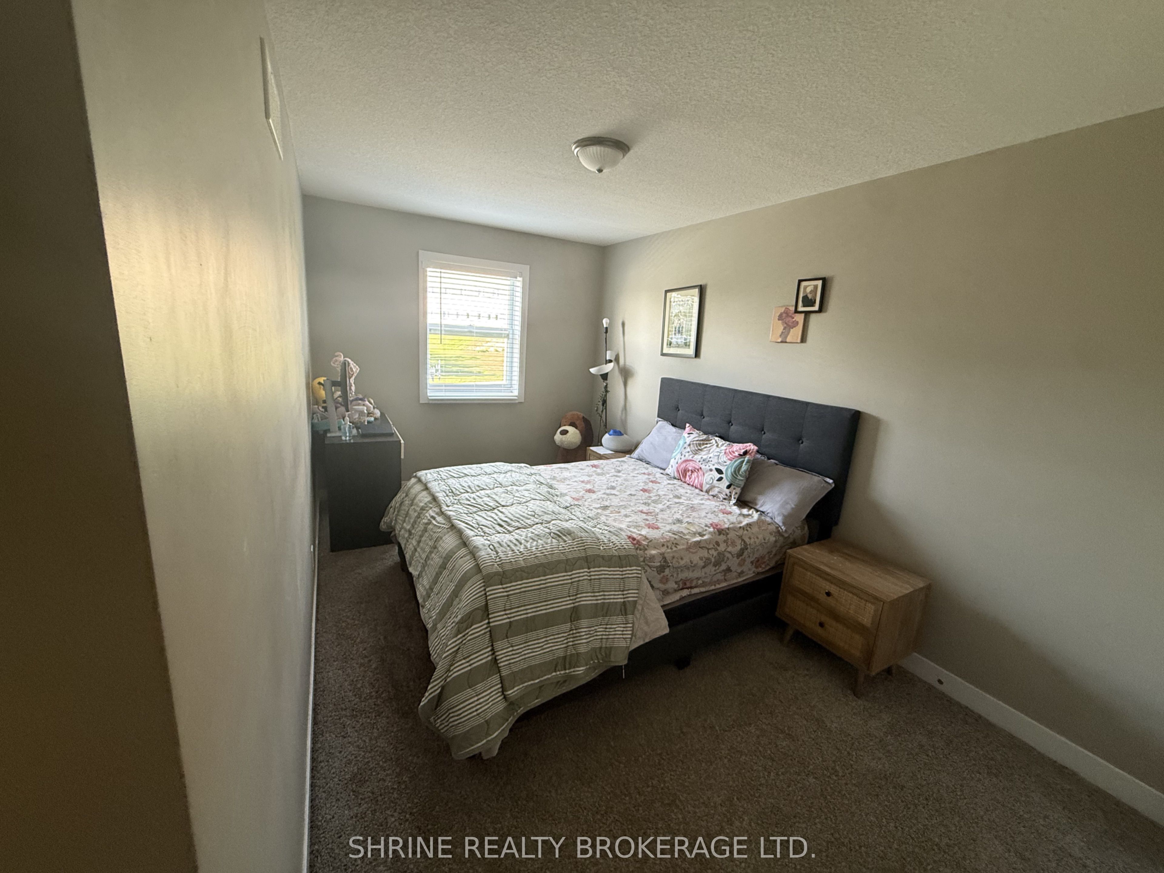 439 Athlone Avenue 6a Property Photo 7