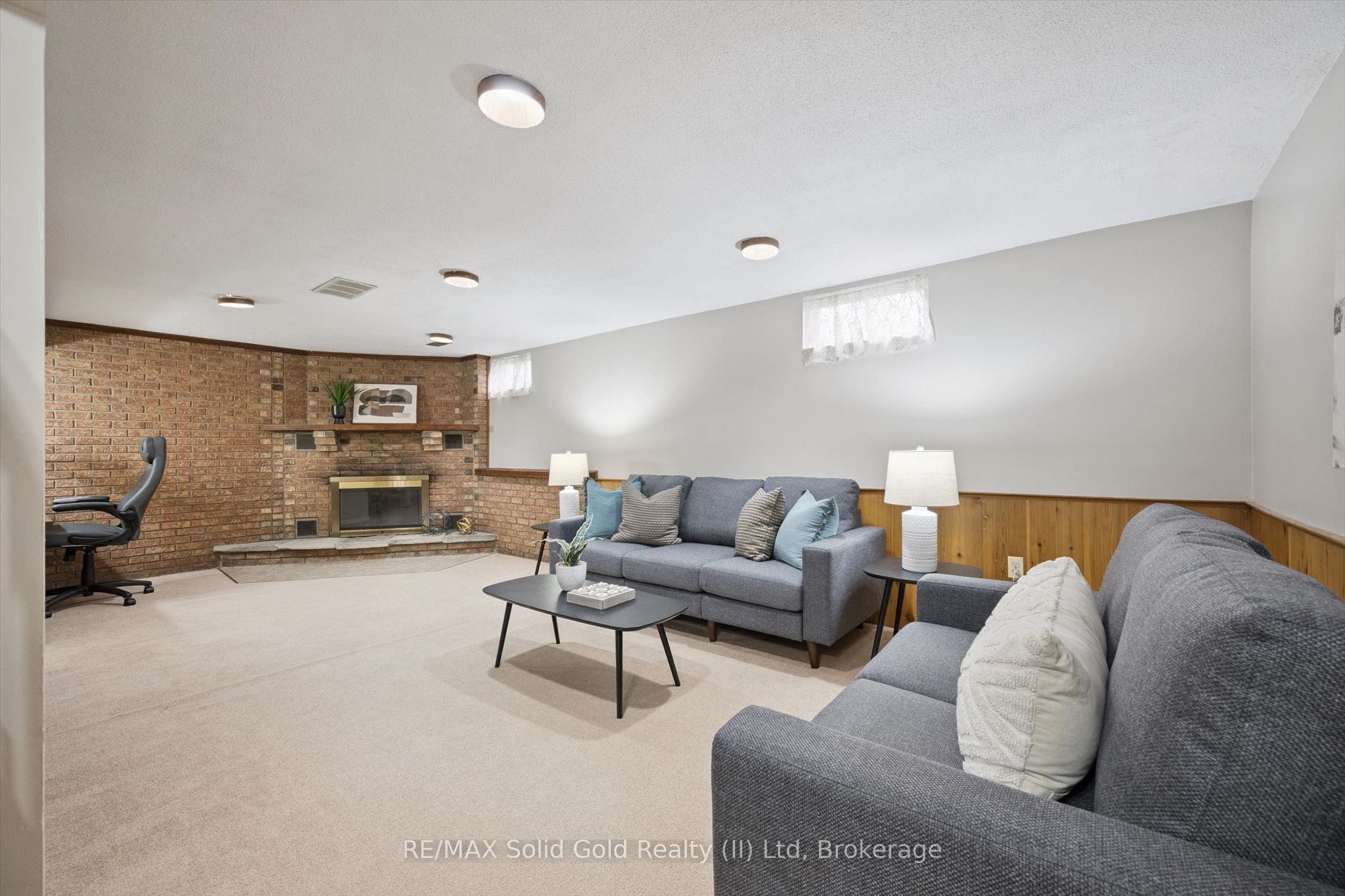 143 Hillbrook Crescent Property Photo 25