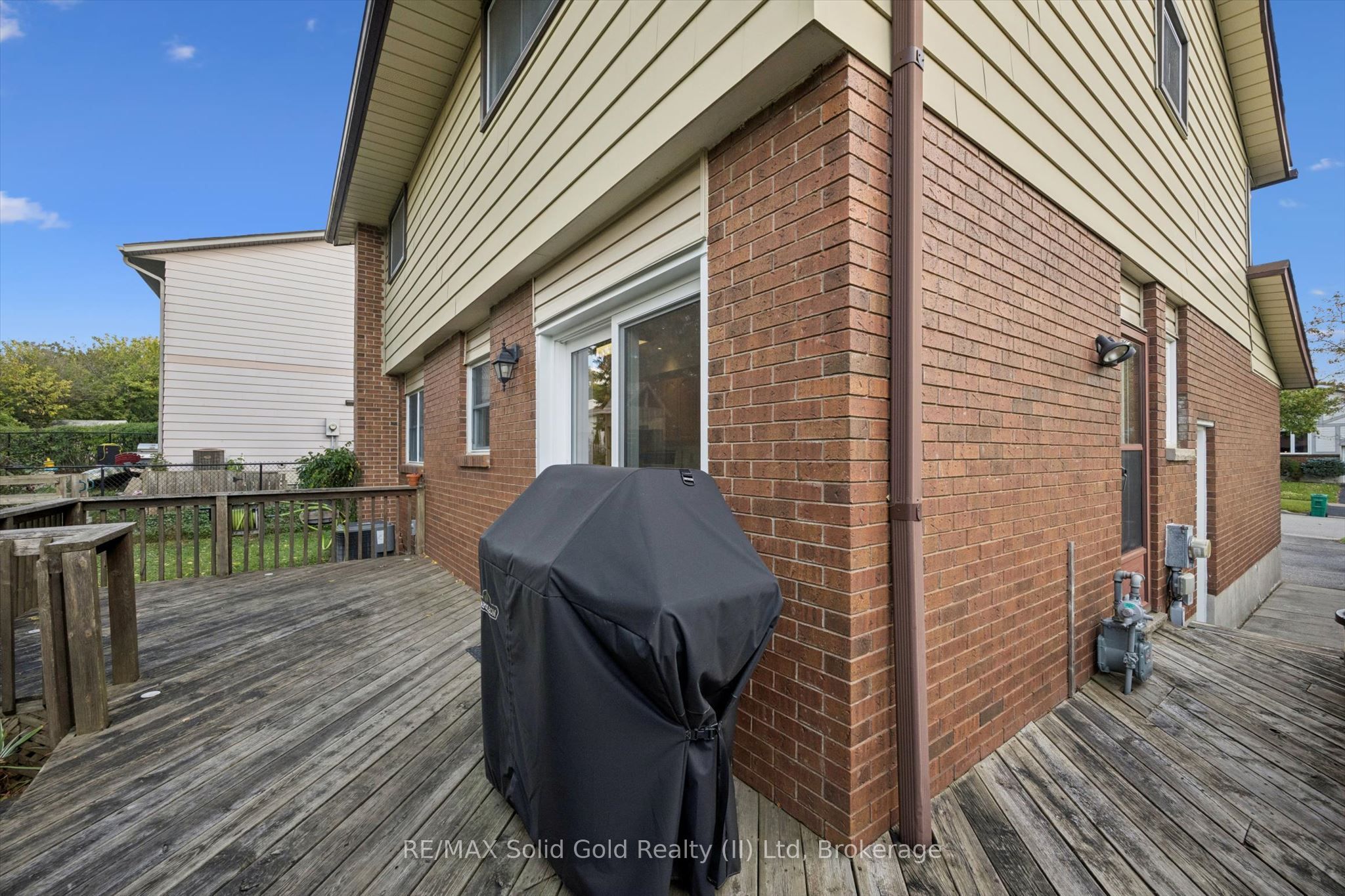 143 Hillbrook Crescent Property Photo 31