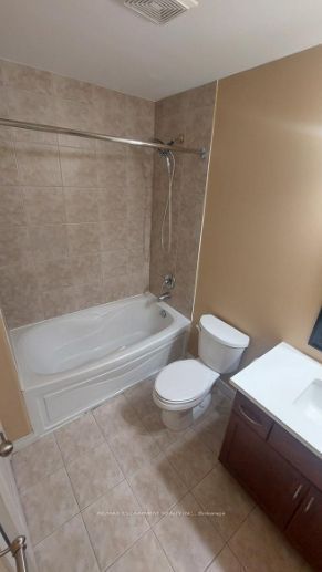 16 Magnificent Way Property Photo 9