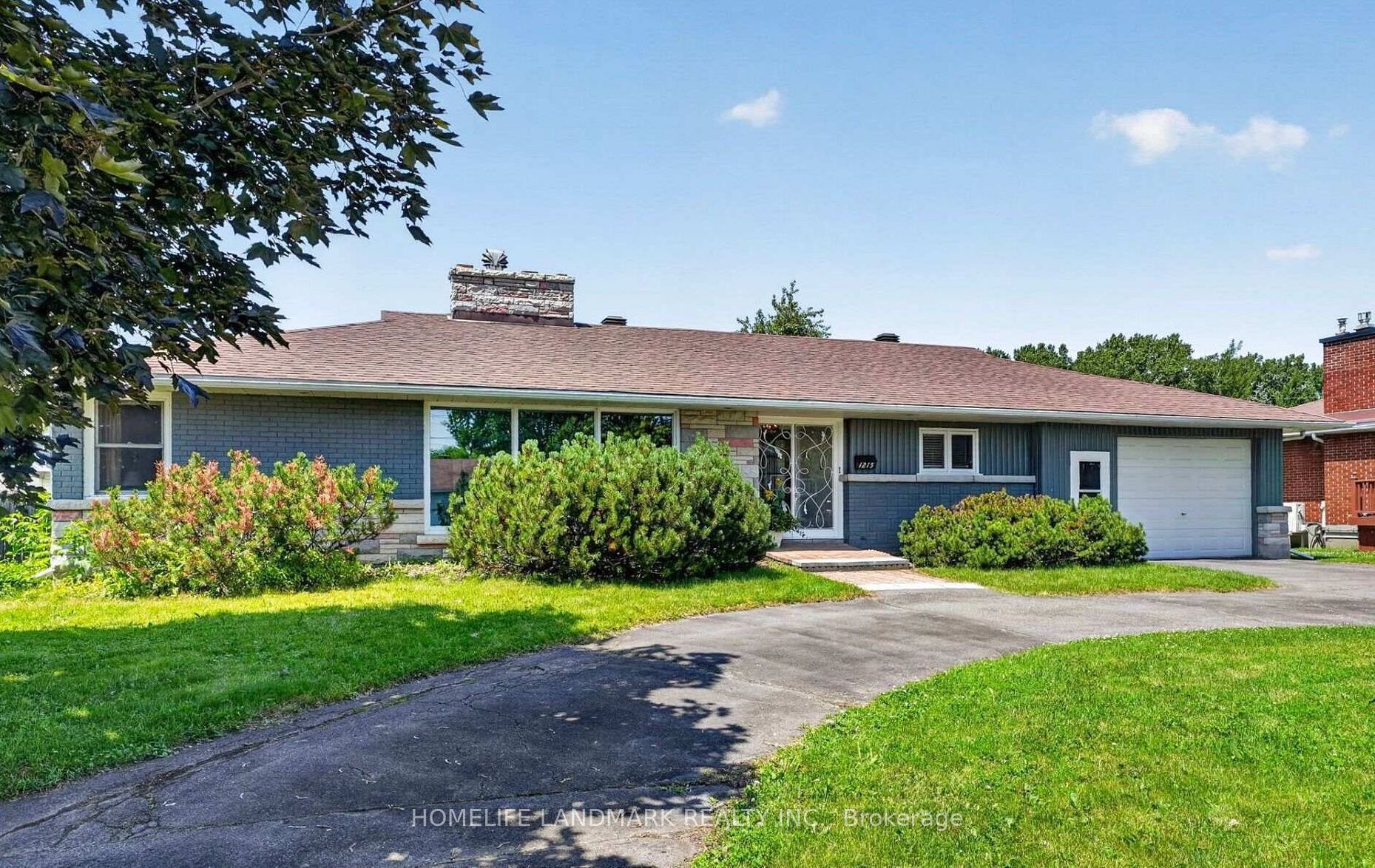 1215 Princess Street Property Photo 2