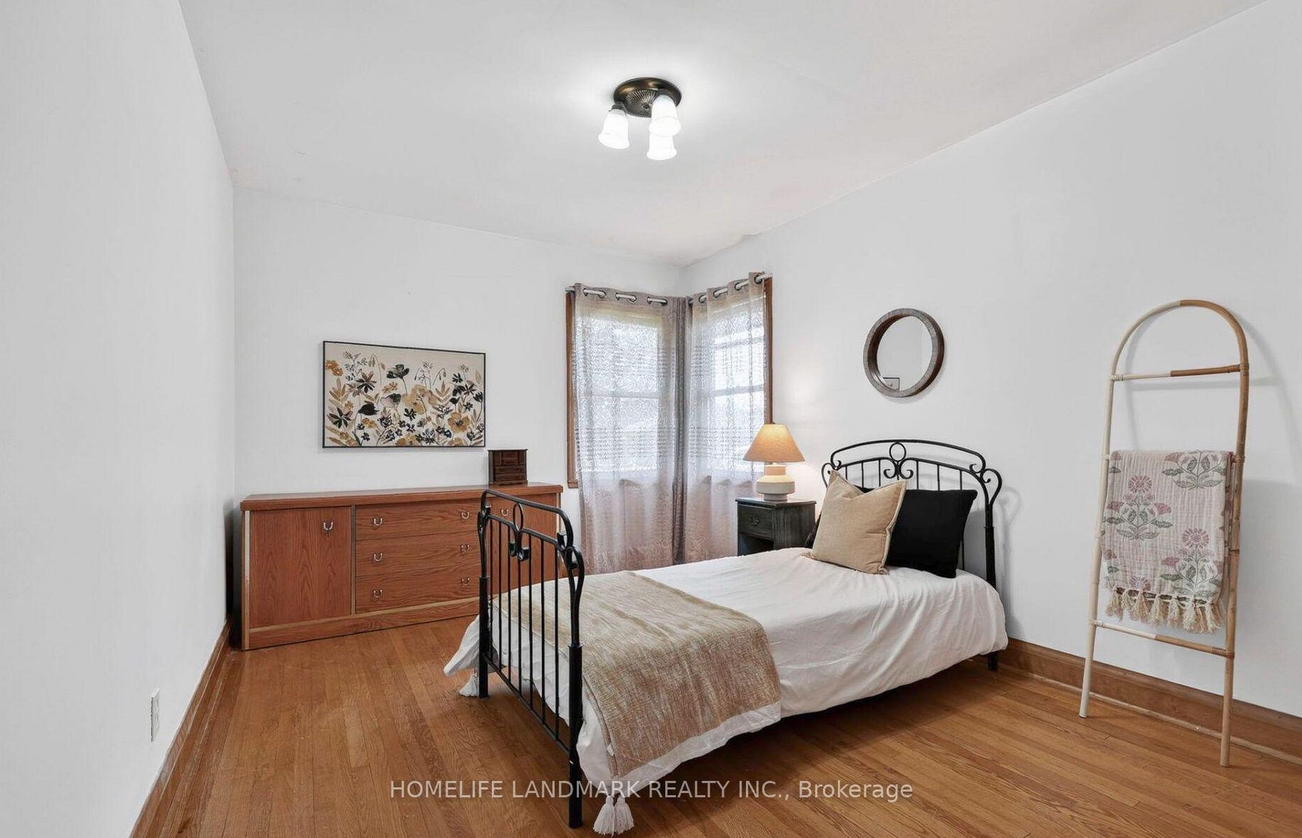 1215 Princess Street Property Photo 25