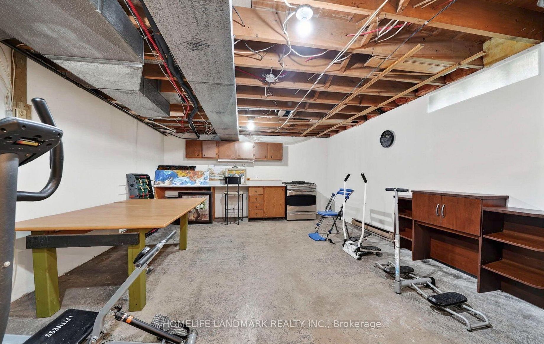 1215 Princess Street Property Photo 31