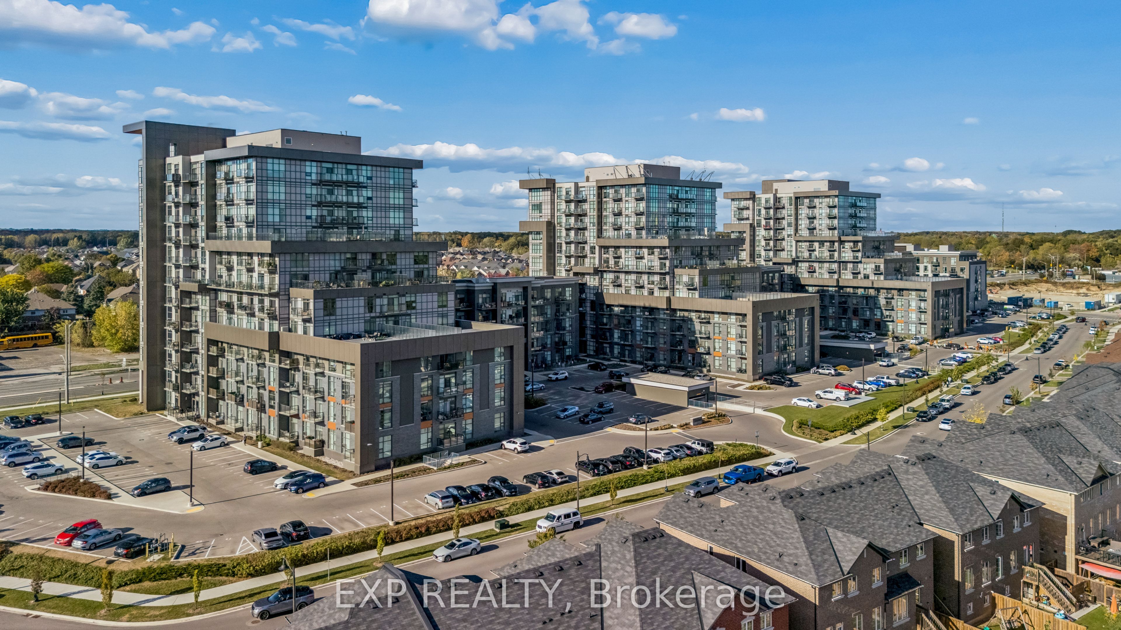 450 Dundas Street E 1005 Property Photo 2