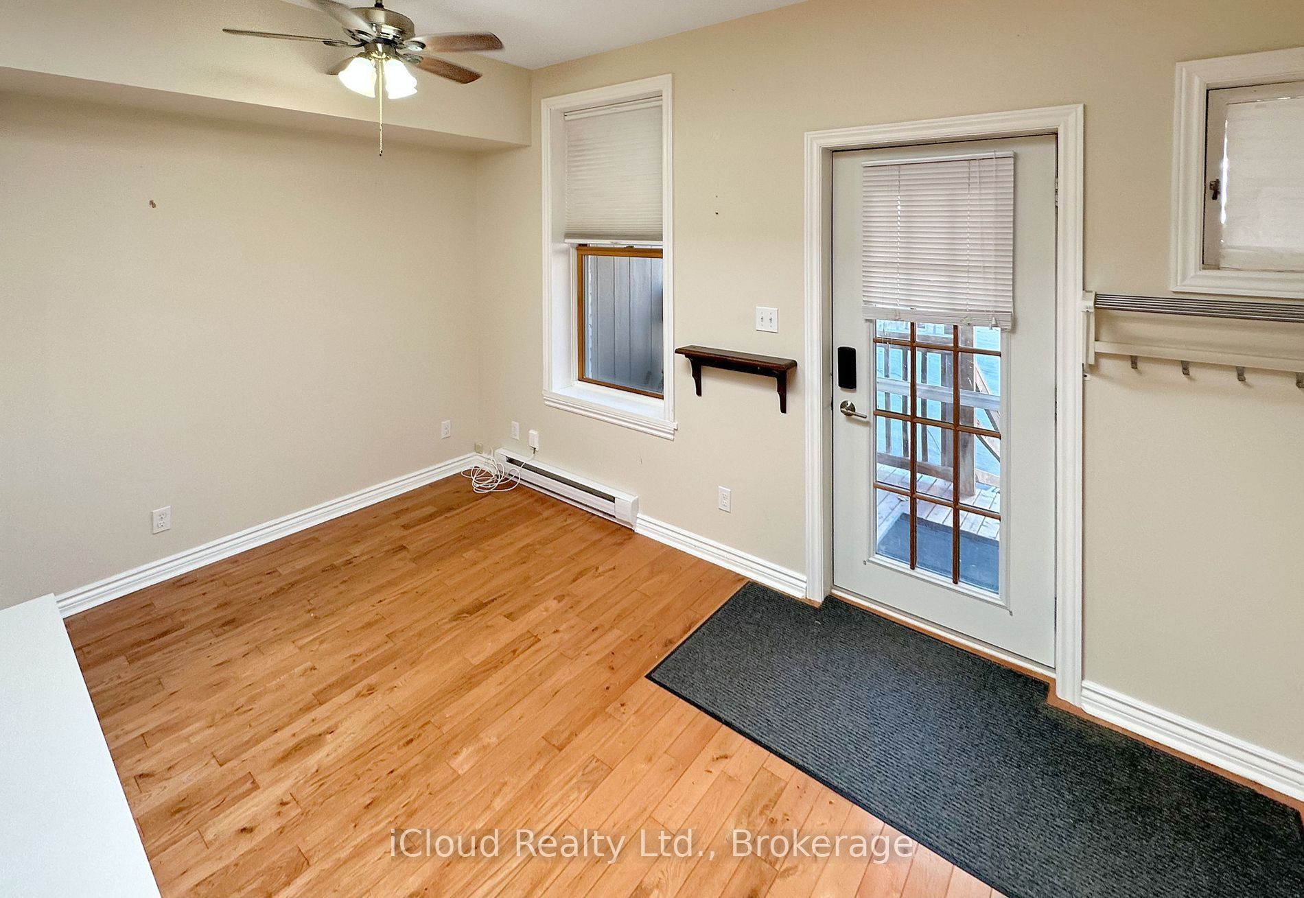 67 King Street W 1 Property Photo 1