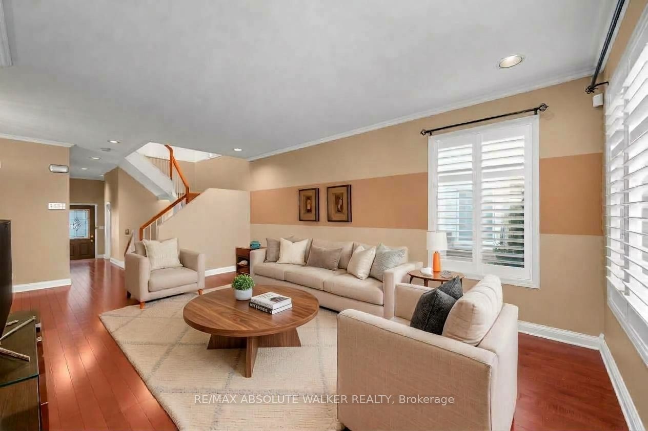 6376 Sablewood Place Property Photo 5