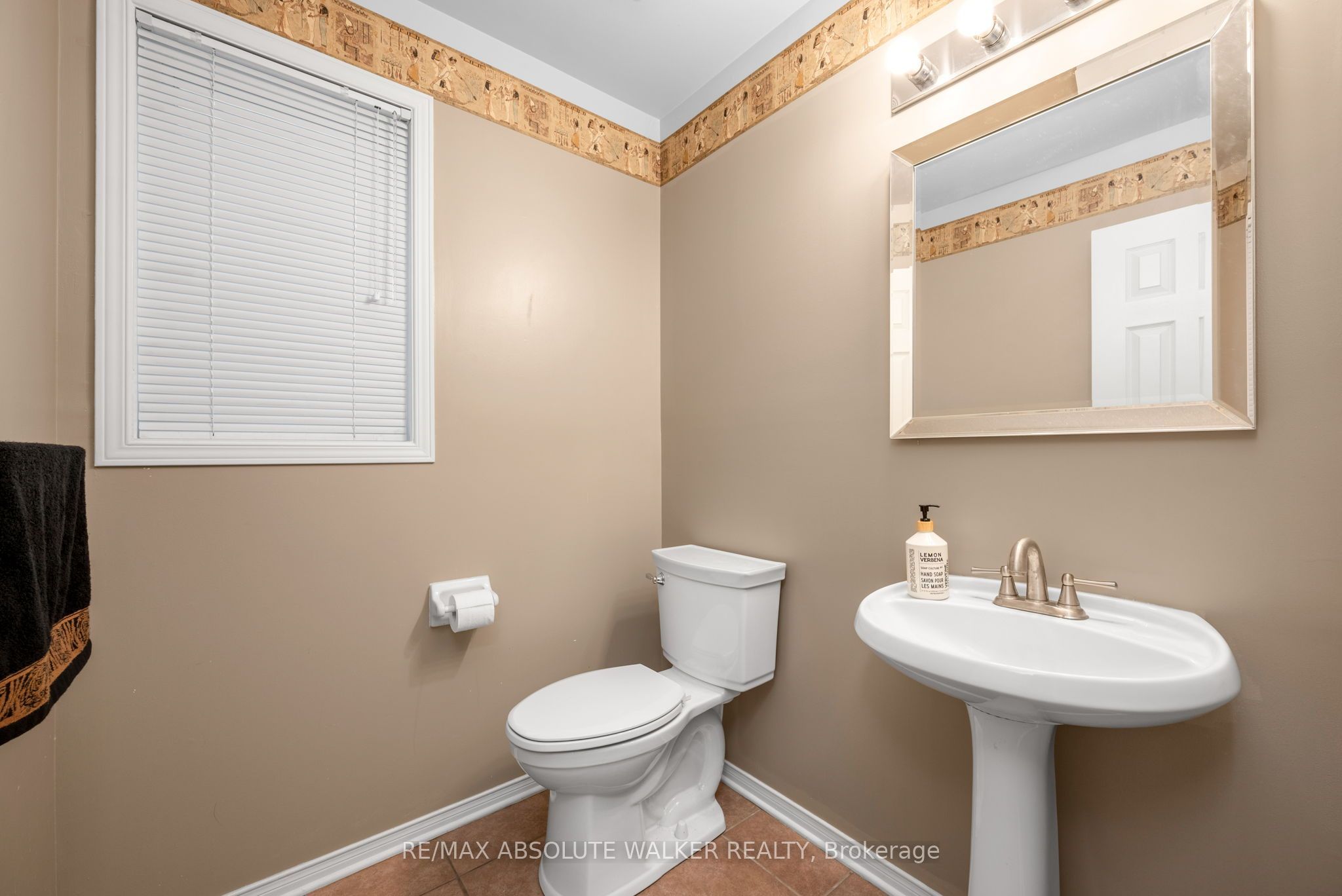 6376 Sablewood Place Property Photo 17