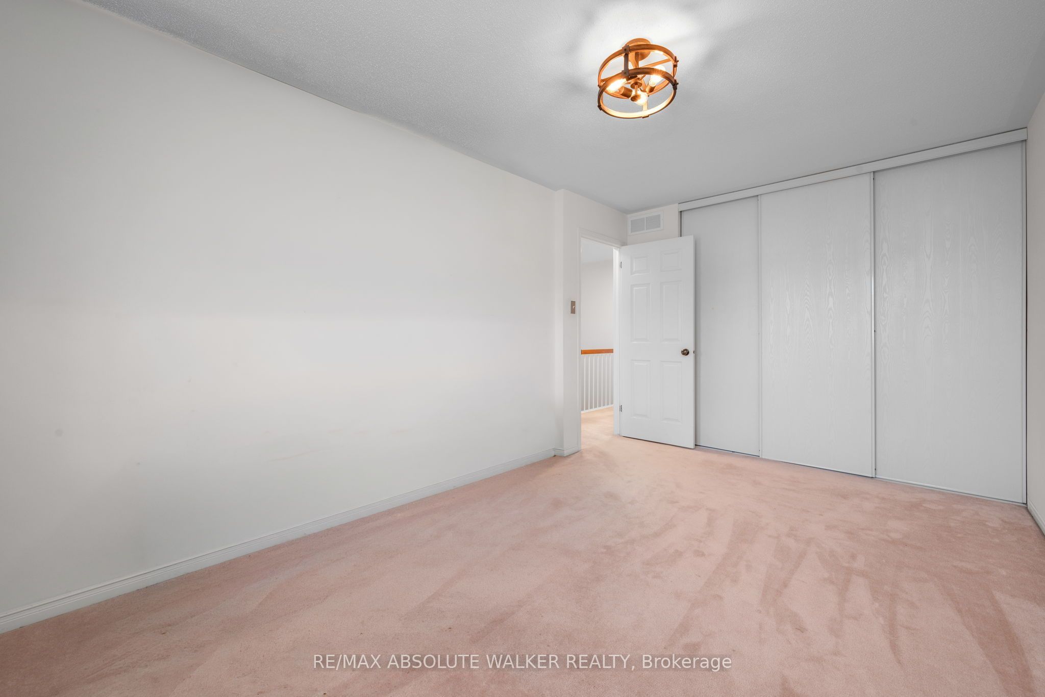 6376 Sablewood Place Property Photo 31