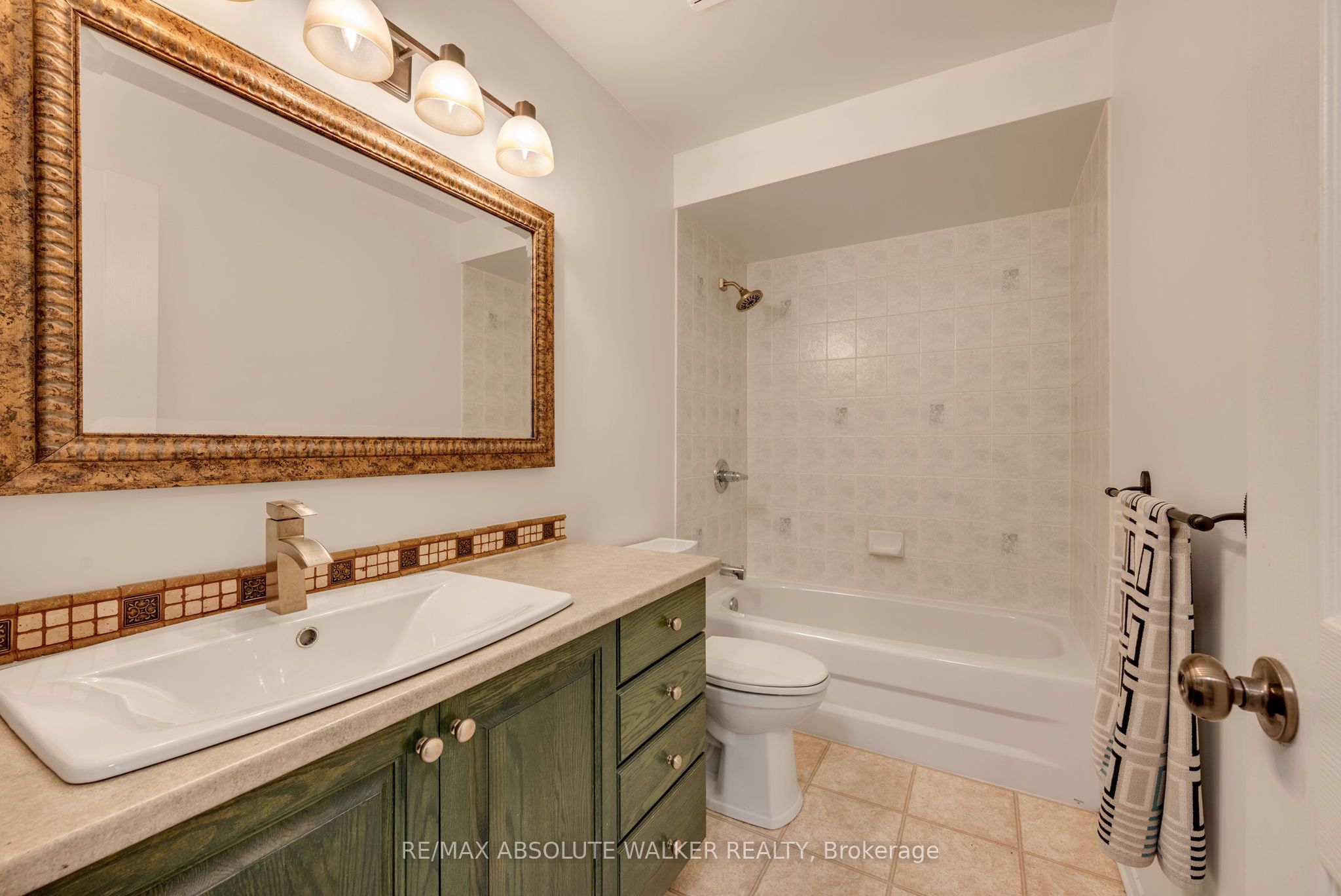 6376 Sablewood Place Property Photo 32