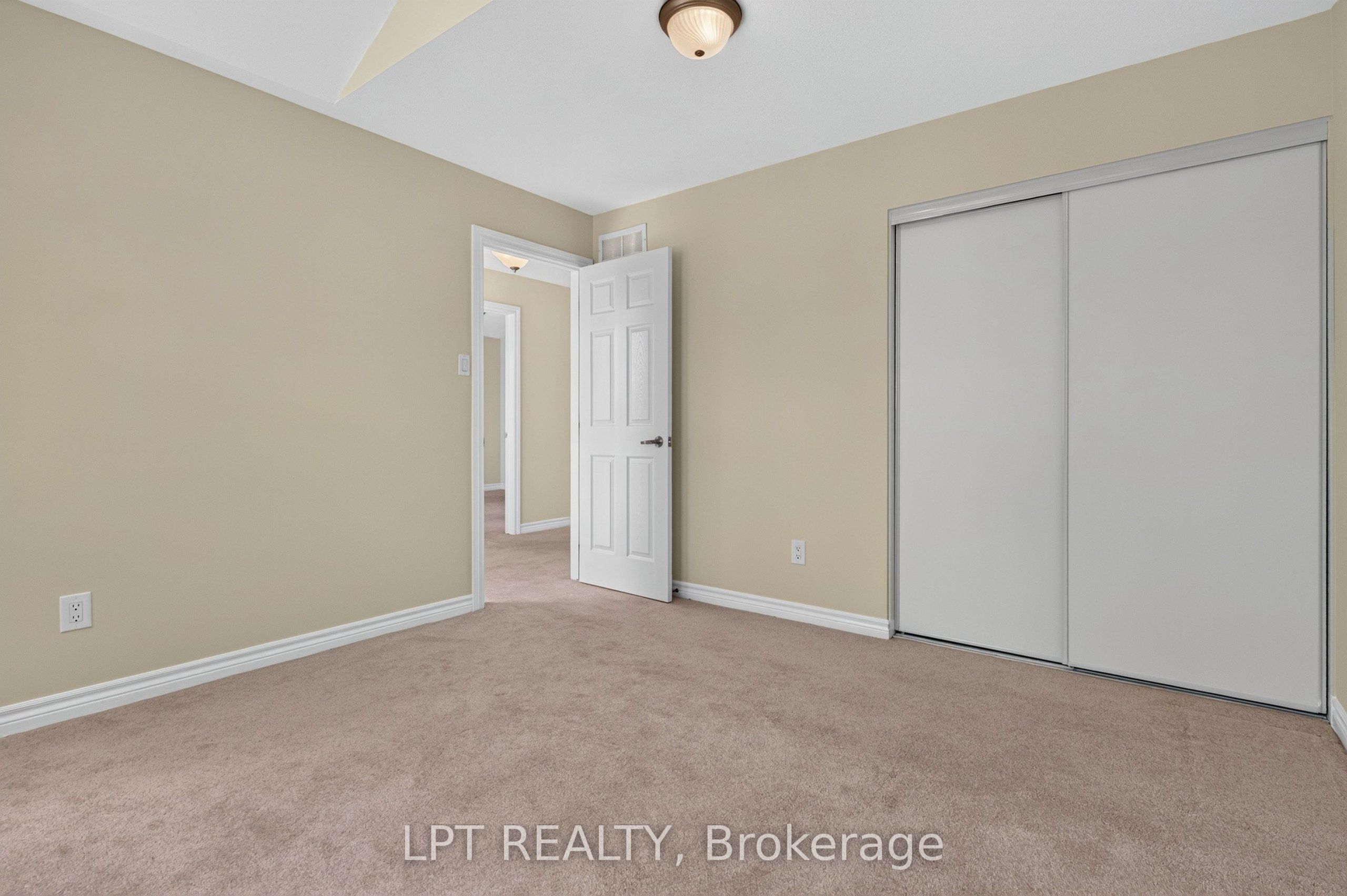 2632 Watermusic Bay Crescent Property Photo 23