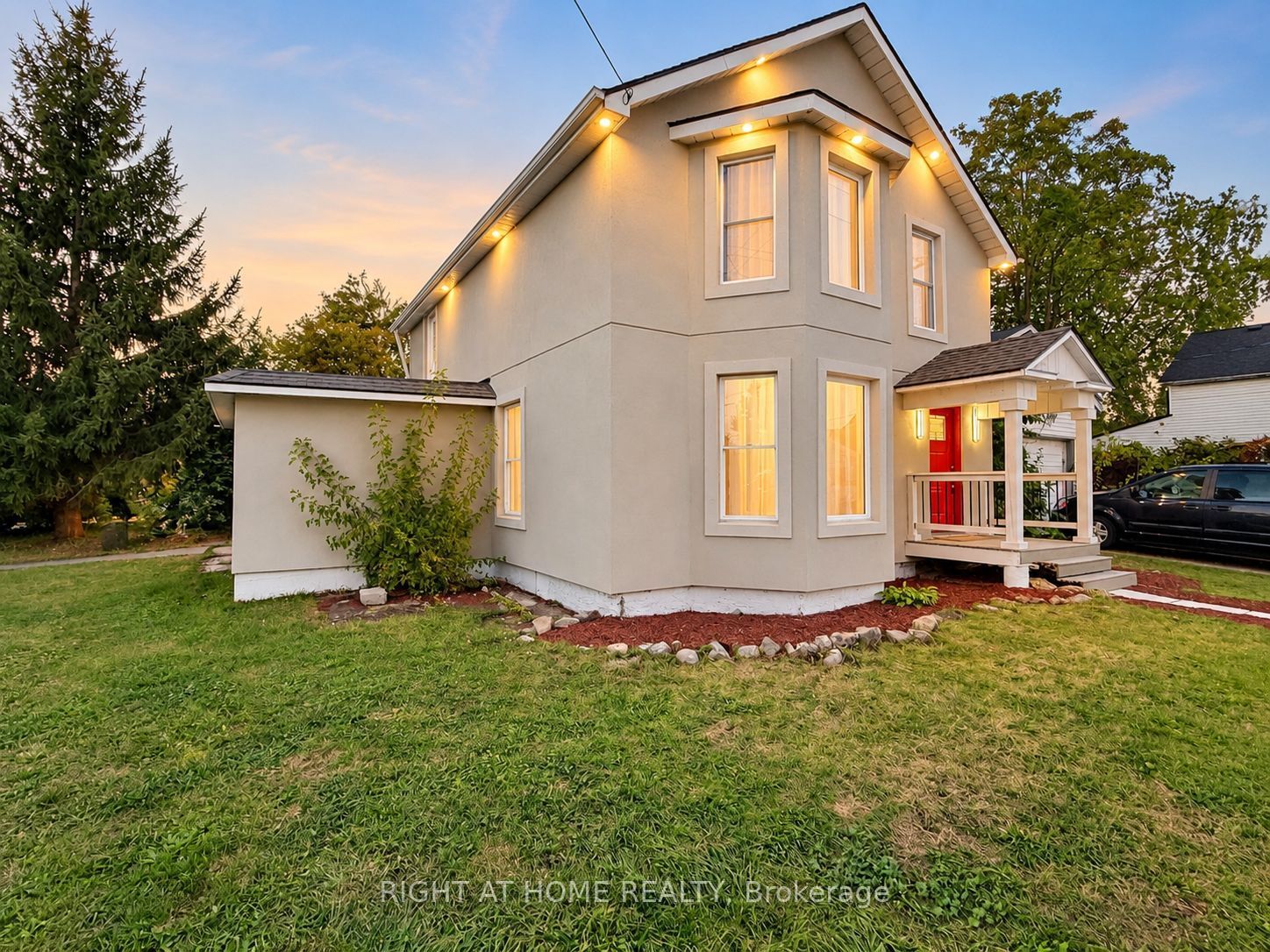 144 Waterloo Street Property Photo 2