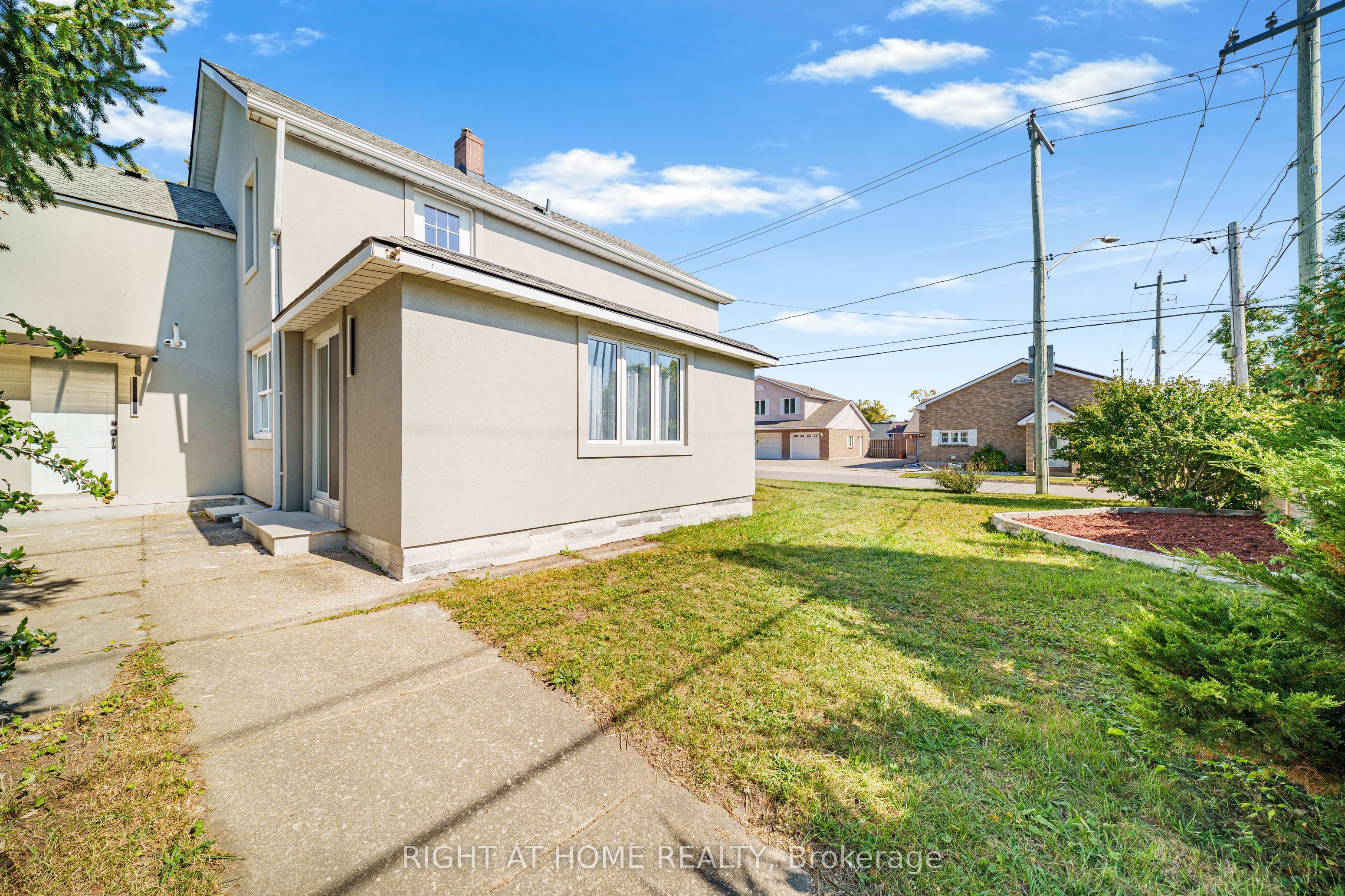 144 Waterloo Street Property Photo 30