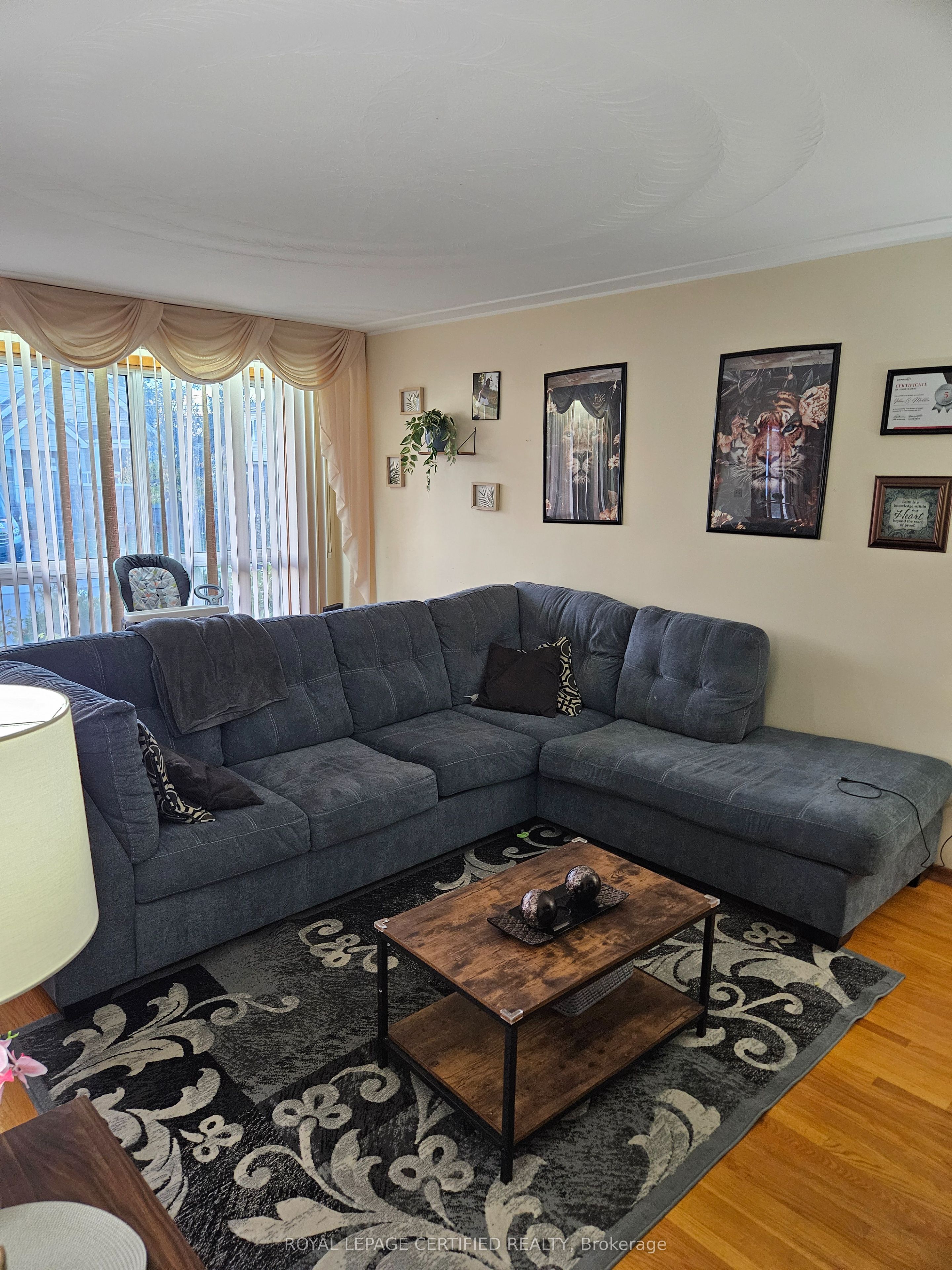 197 Craigroyston Road Property Photo 2
