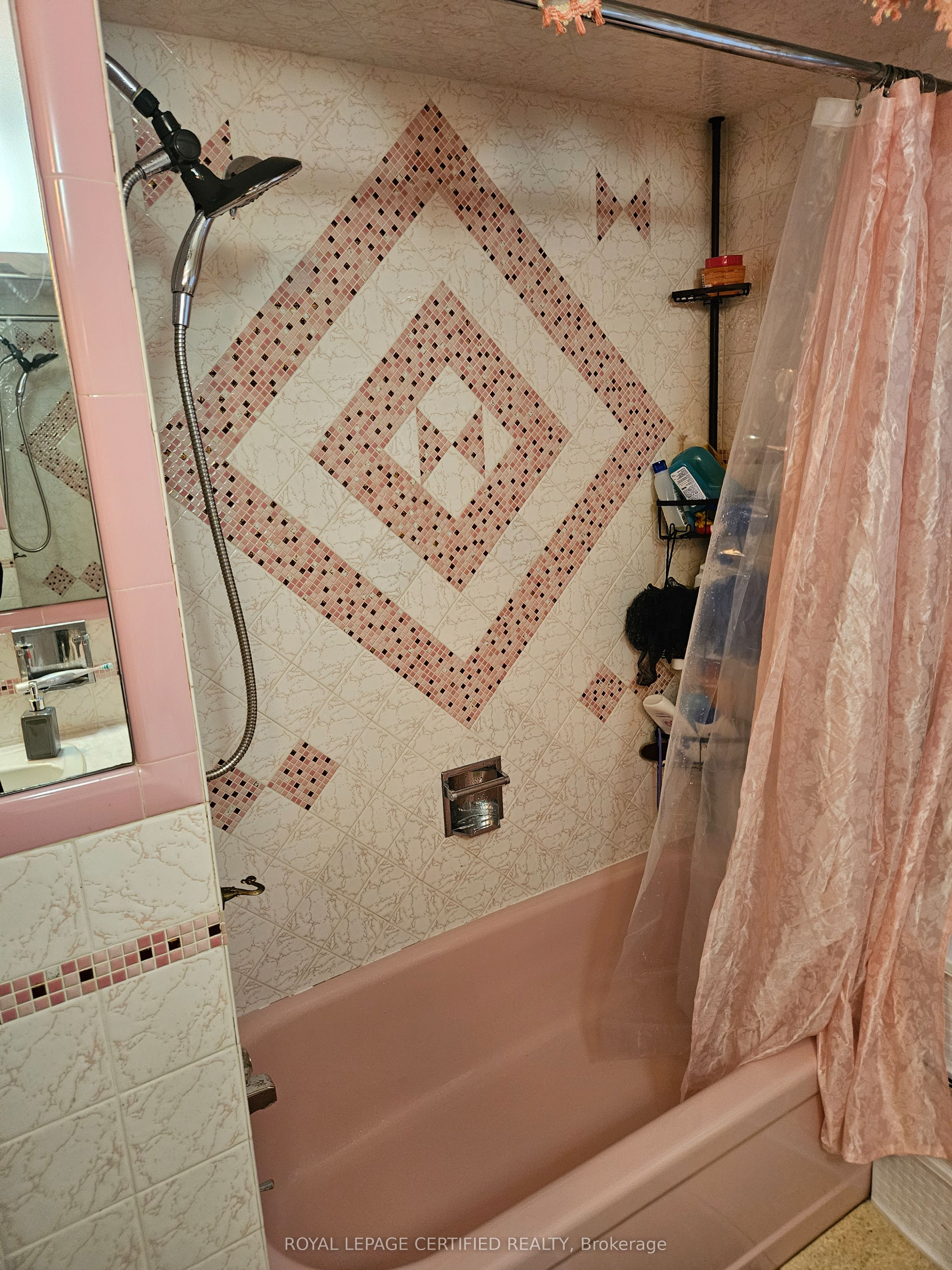 197 Craigroyston Road Property Photo 12