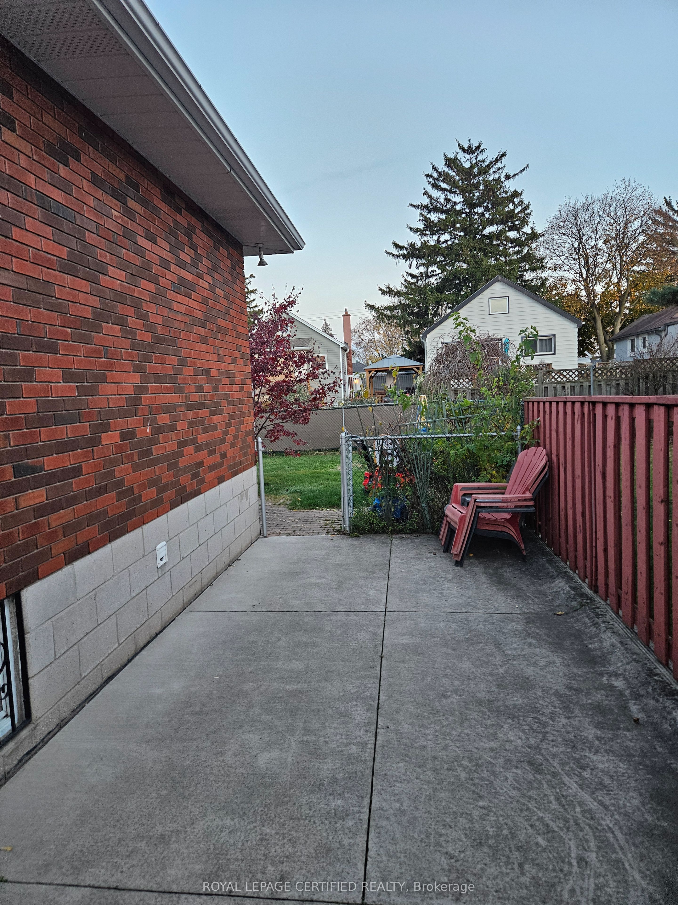 197 Craigroyston Road Property Photo 22