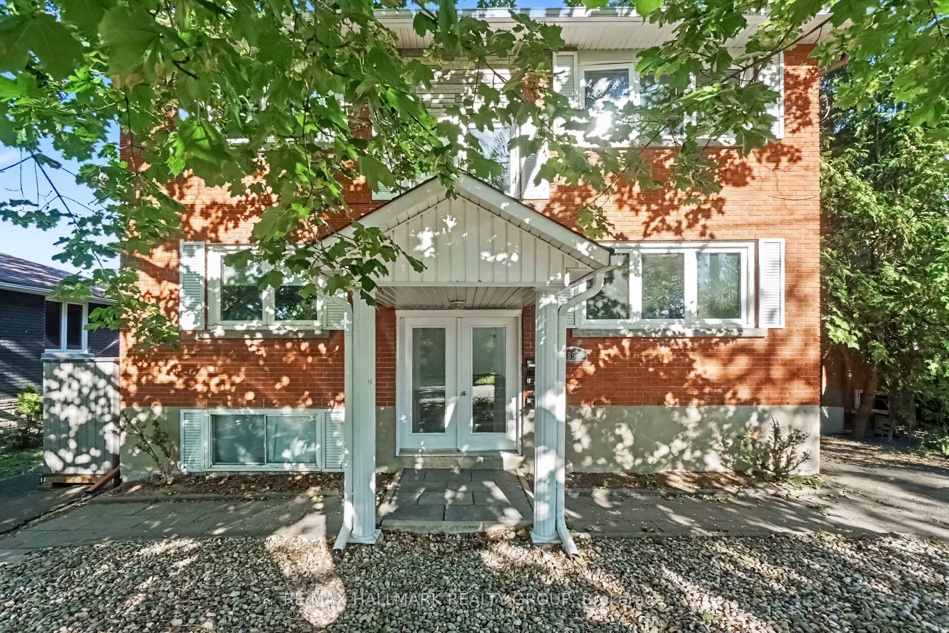 657 Golden Avenue 2 Property Photo 1