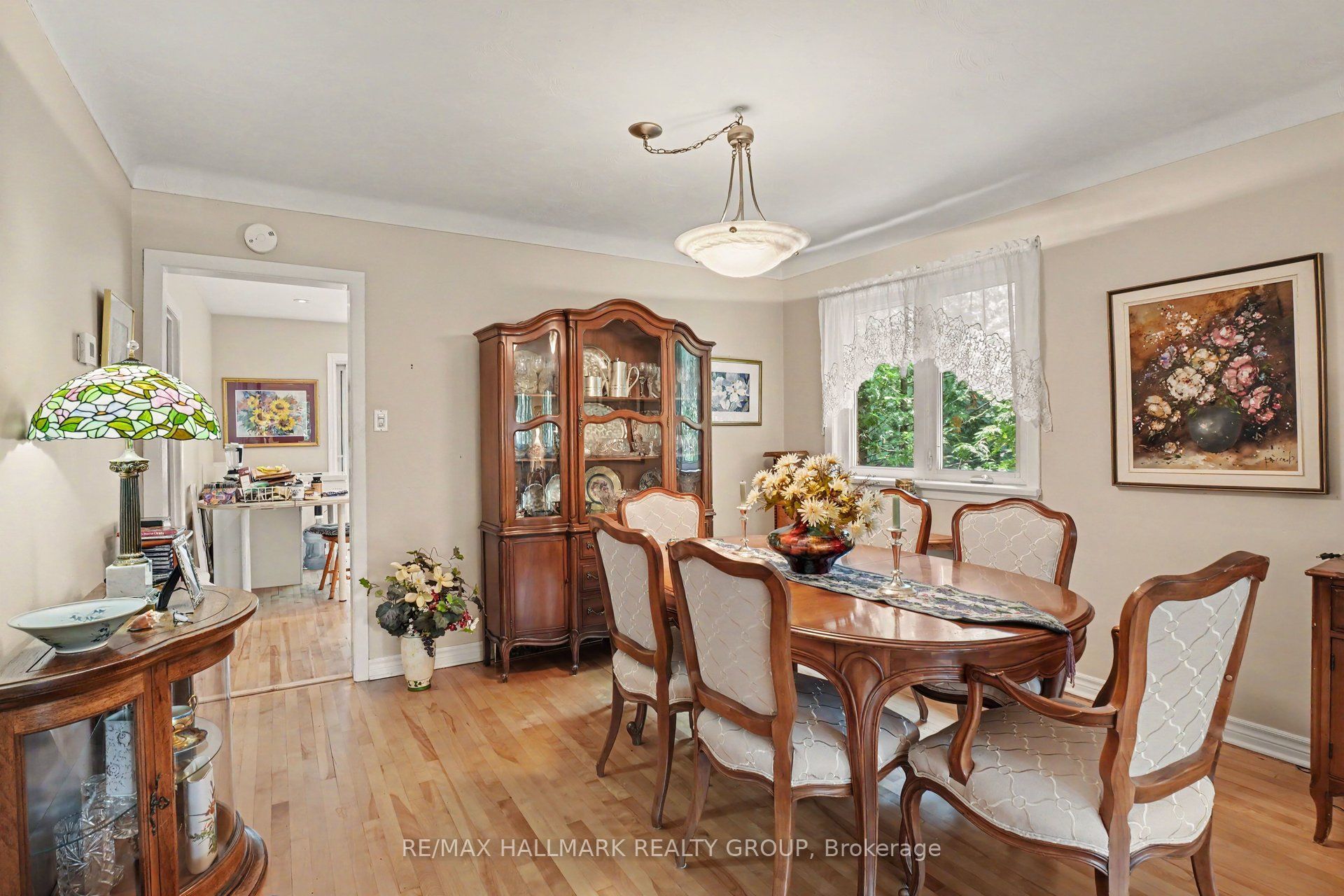 657 Golden Avenue 2 Property Photo 7