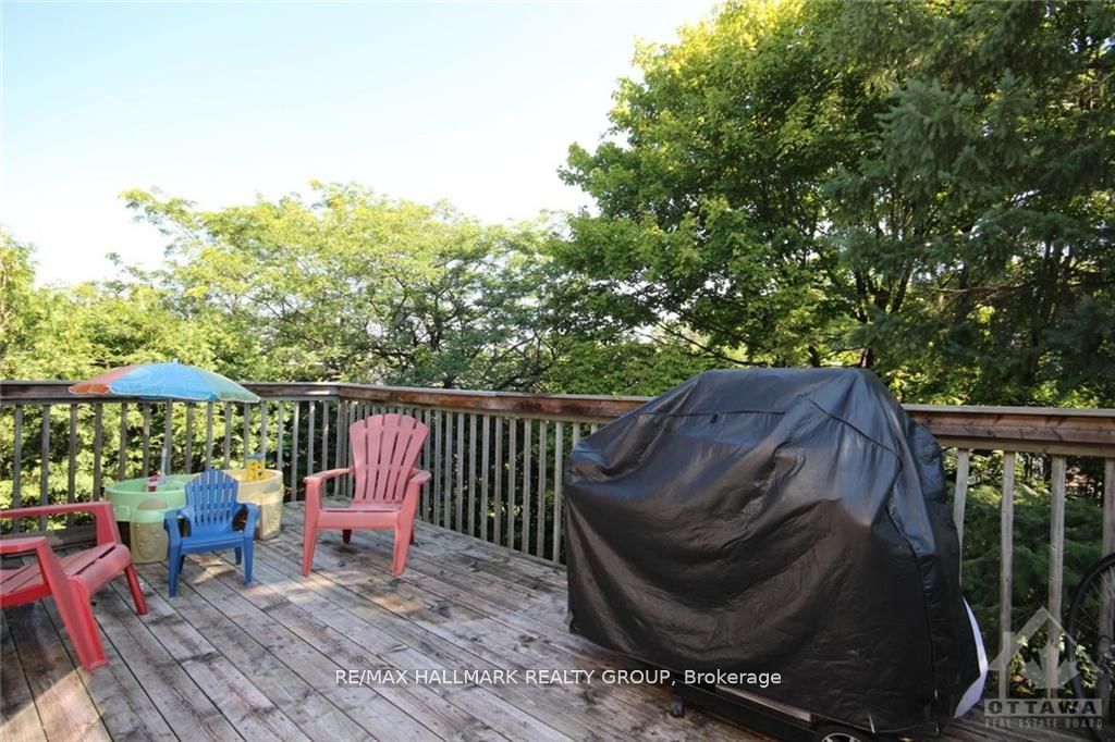 657 Golden Avenue 2 Property Photo 15