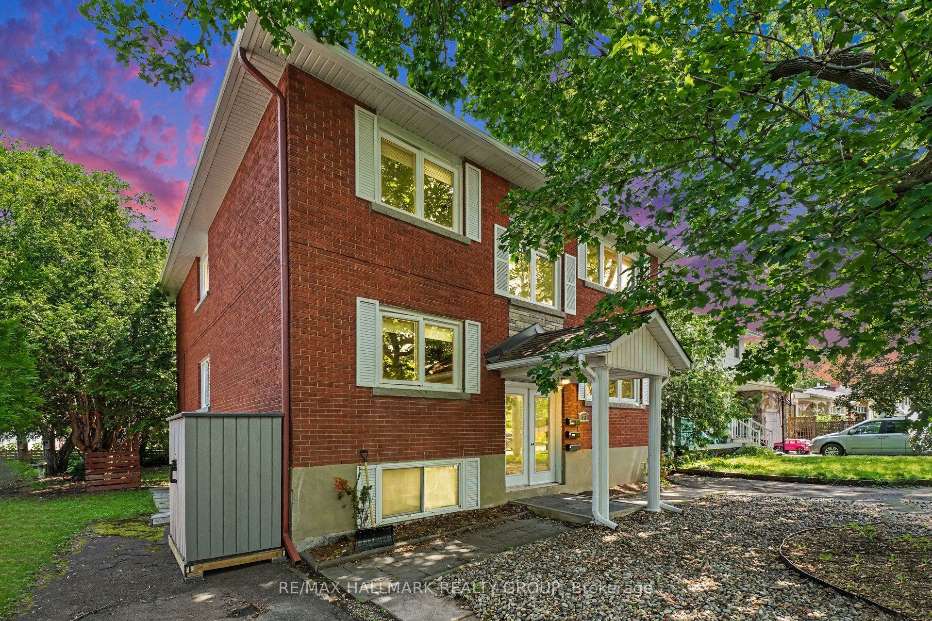 657 Golden Avenue 2 Property Photo 17