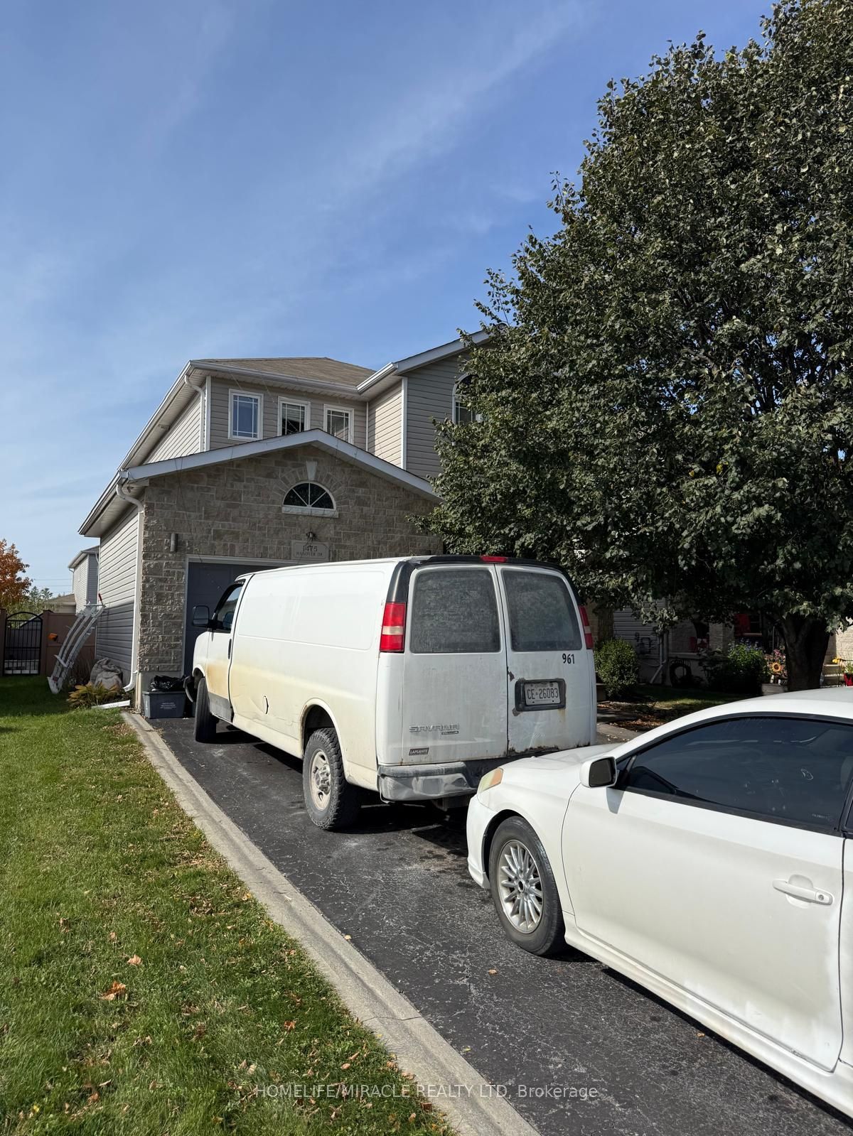 1475 Hanover Drive Property Photo 4