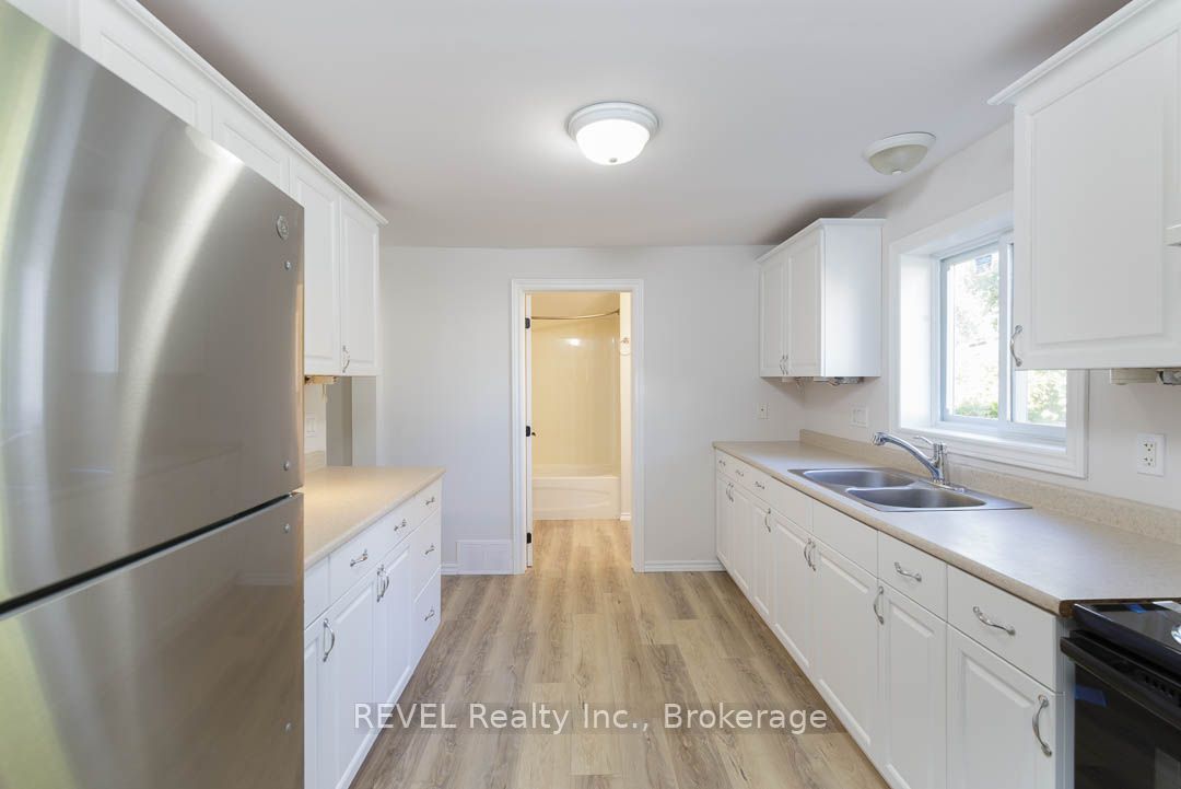 389 Glendale Avenue Property Photo 14