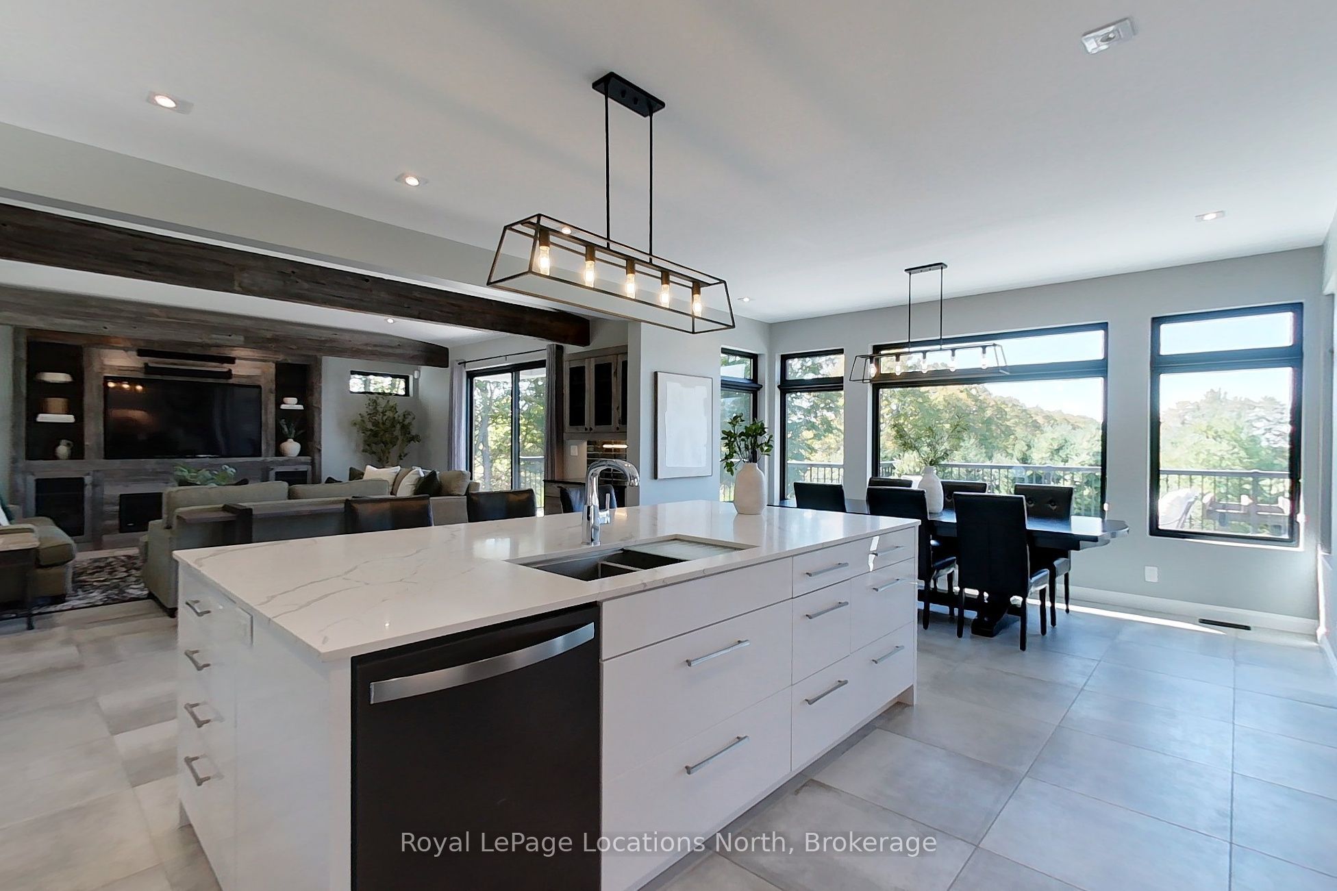 555130 Sixth Line Property Photo 11