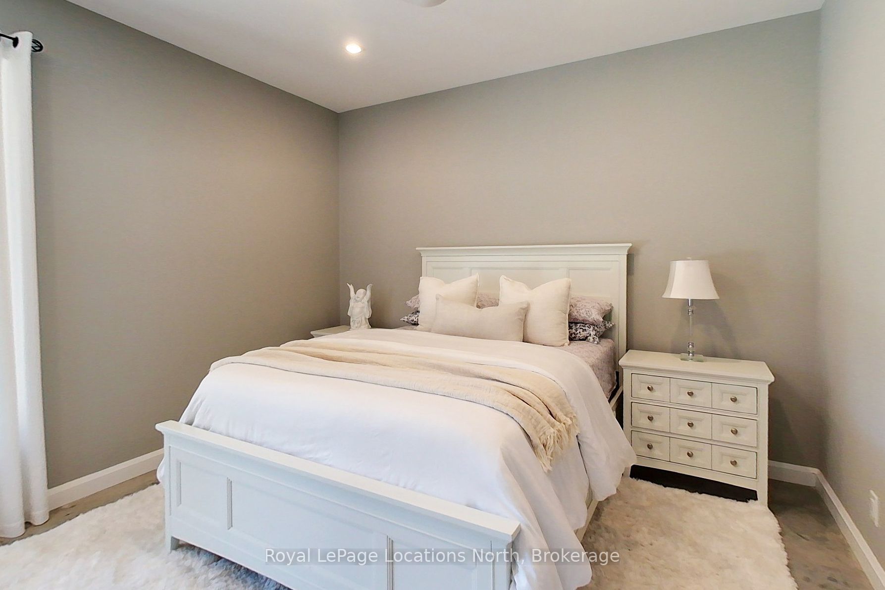 555130 Sixth Line Property Photo 31