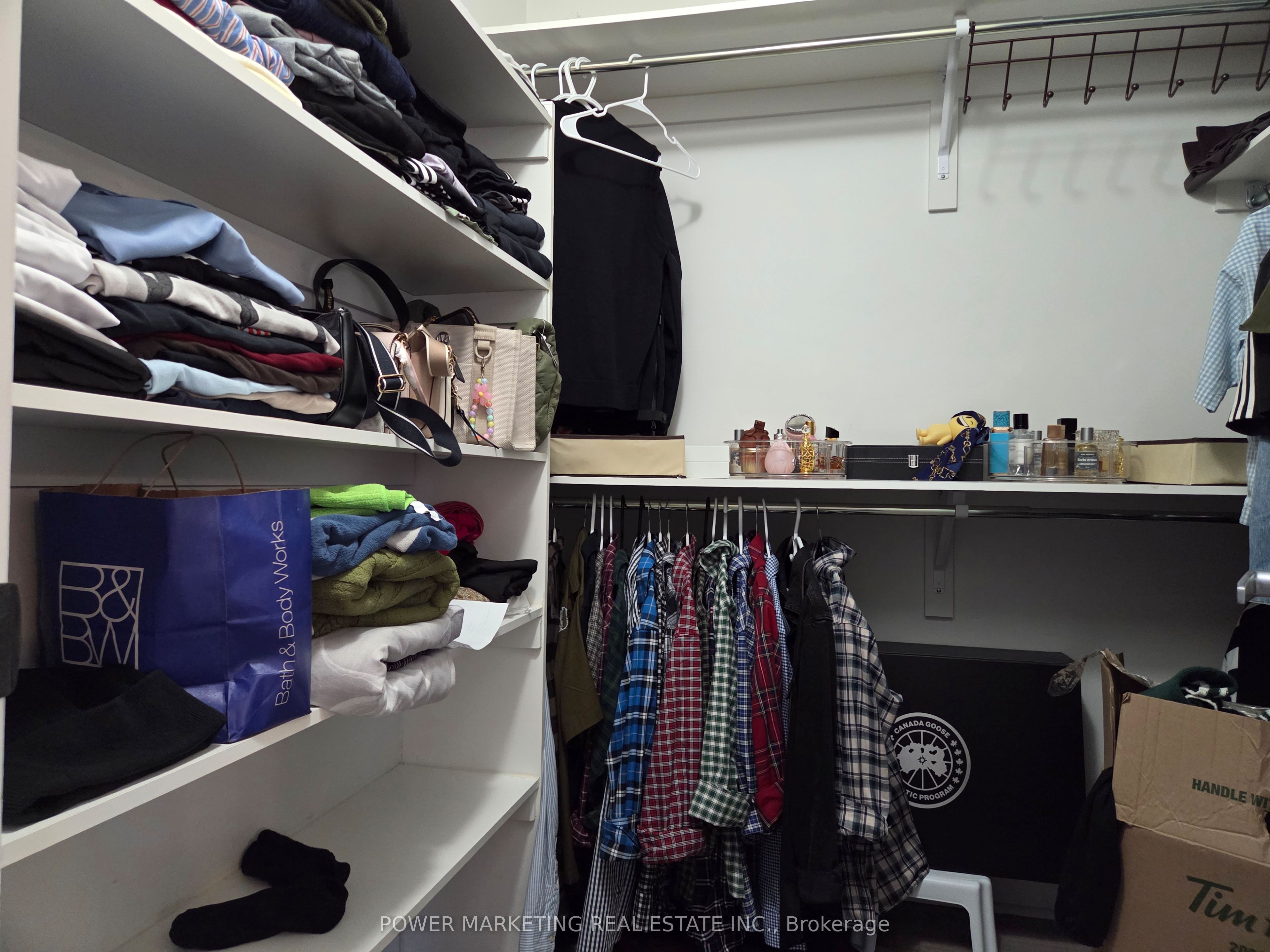 571 Lilith Street Property Photo 11