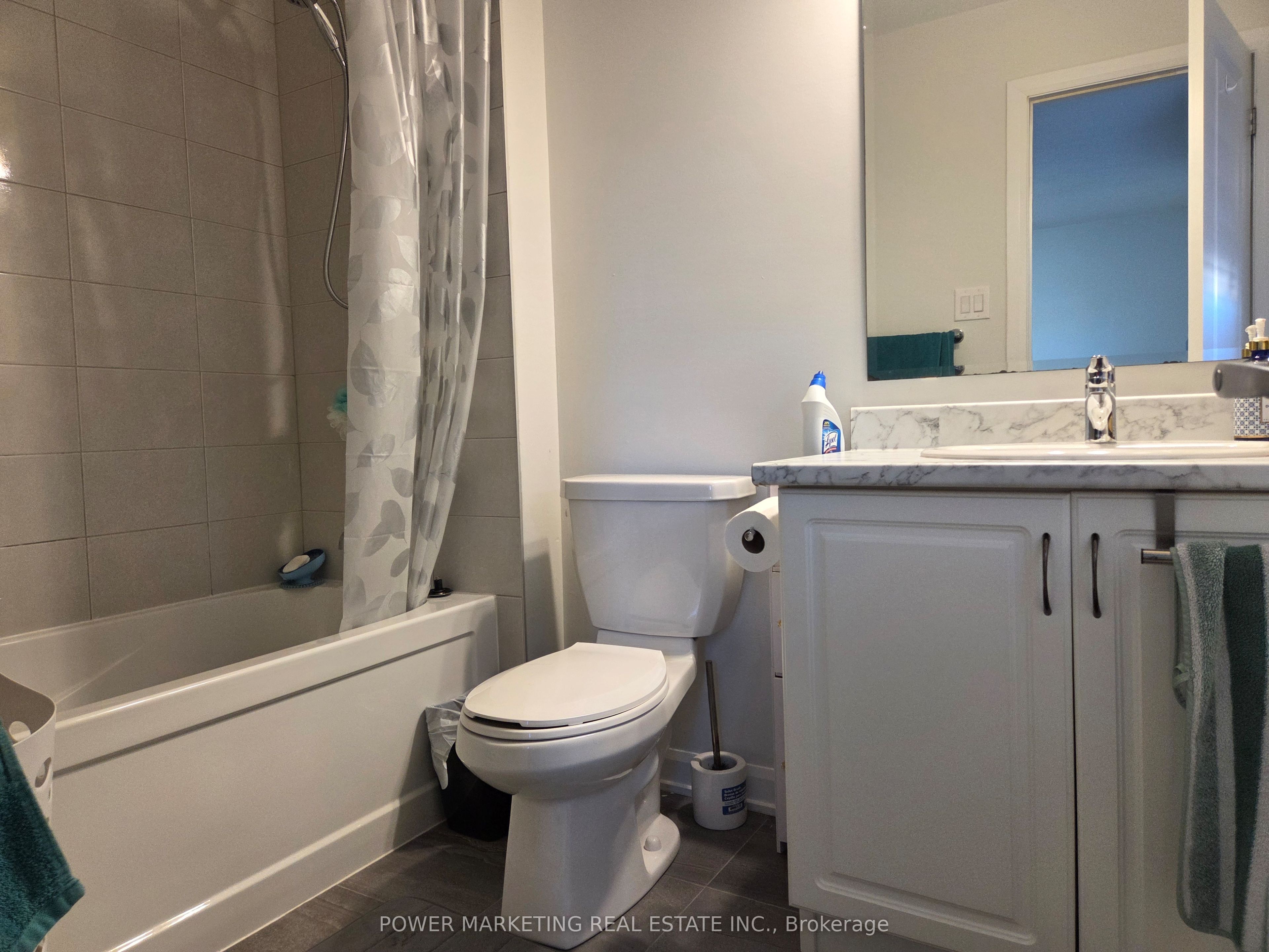 571 Lilith Street Property Photo 13