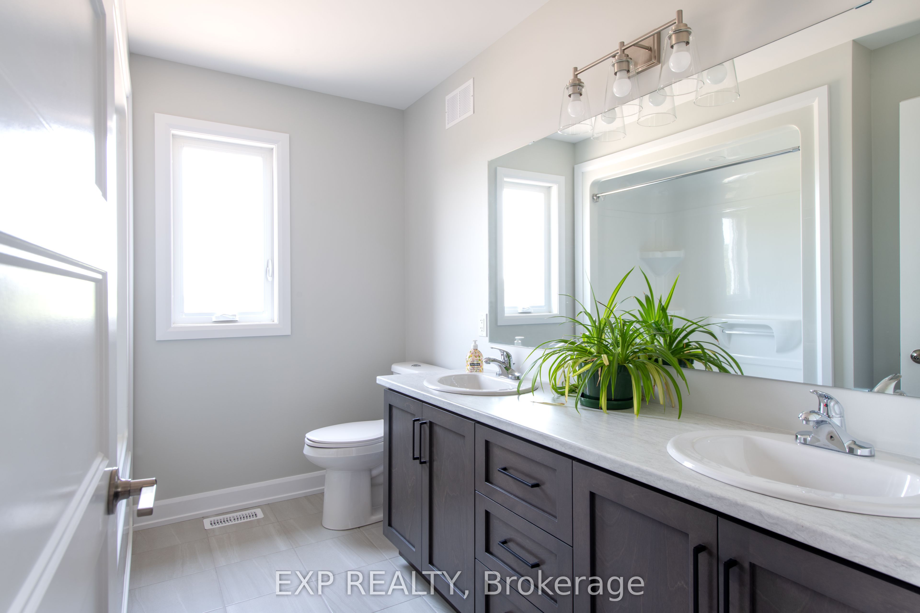 803 Solidex Place Property Photo 27