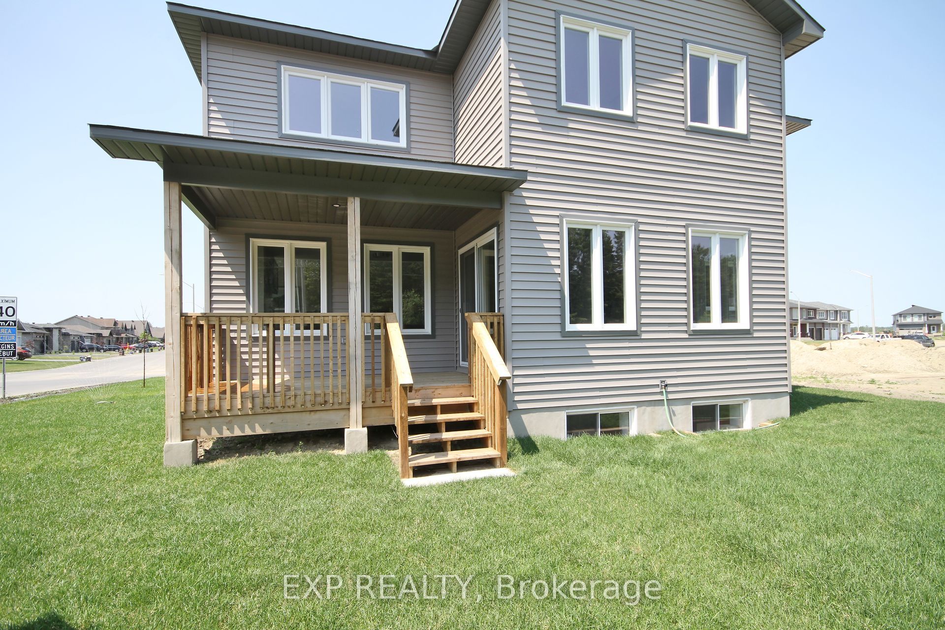 803 Solidex Place Property Photo 31