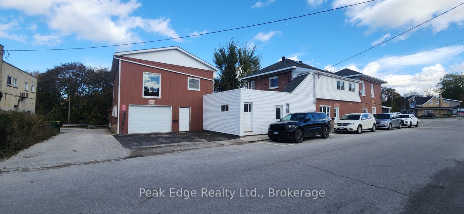 20 & 22 2nd Street Property Photo 1