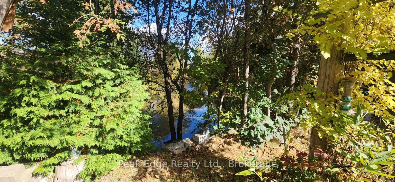 20 & 22 2nd Street Property Photo 8