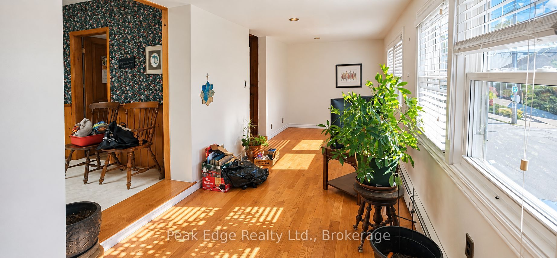 20 & 22 2nd Street Property Photo 10
