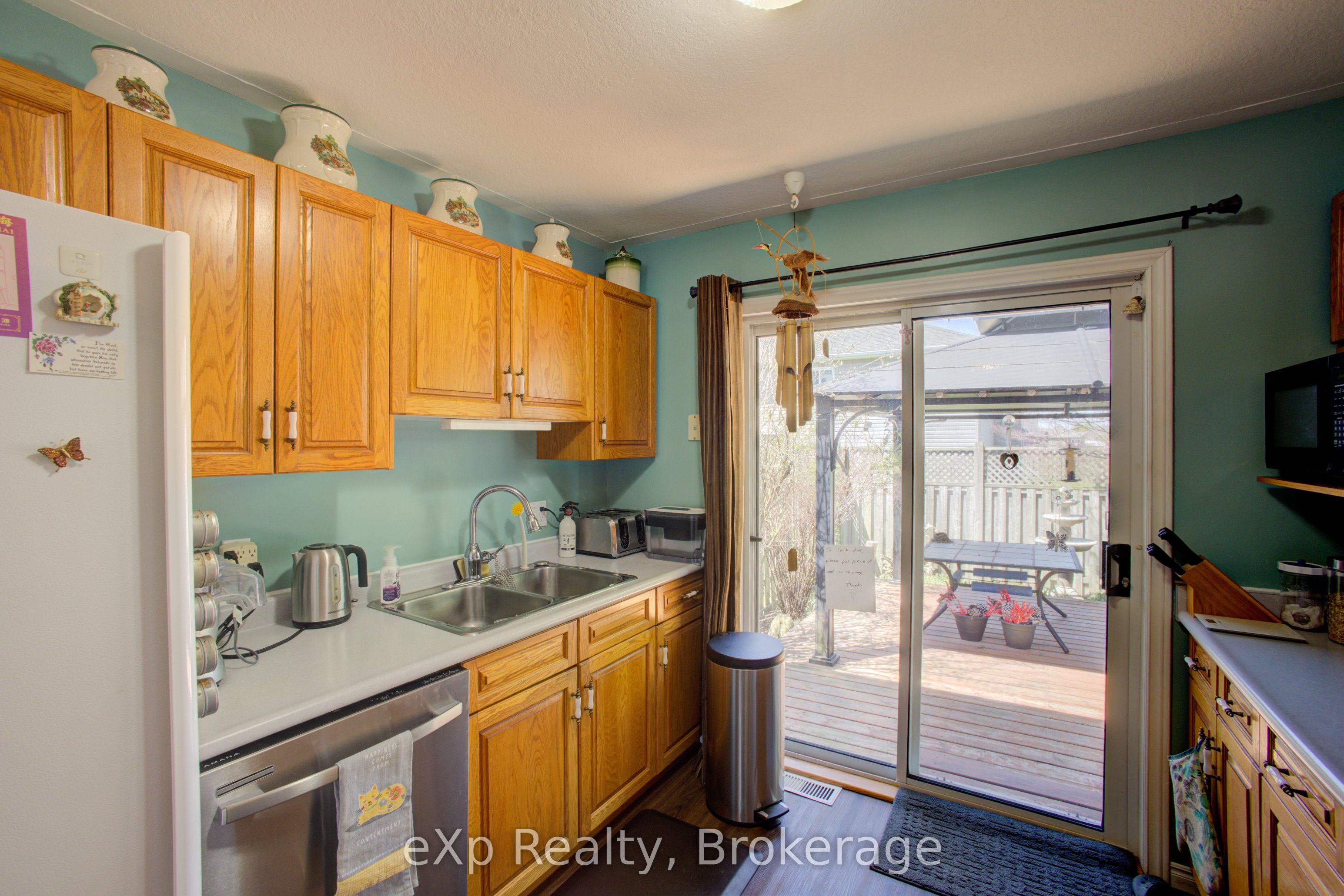 685 Reserve Avenue S Property Photo 11