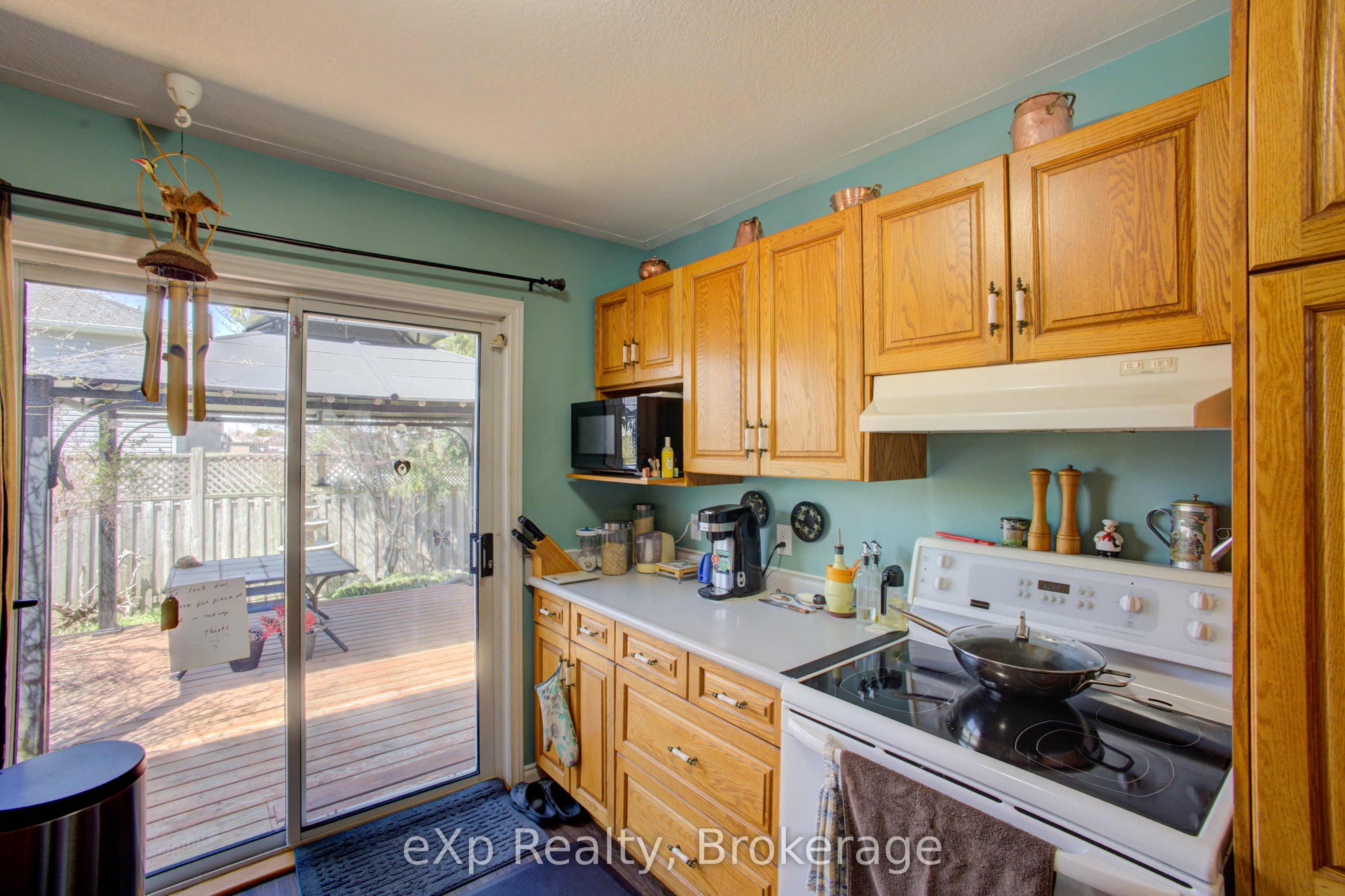 685 Reserve Avenue S Property Photo 12